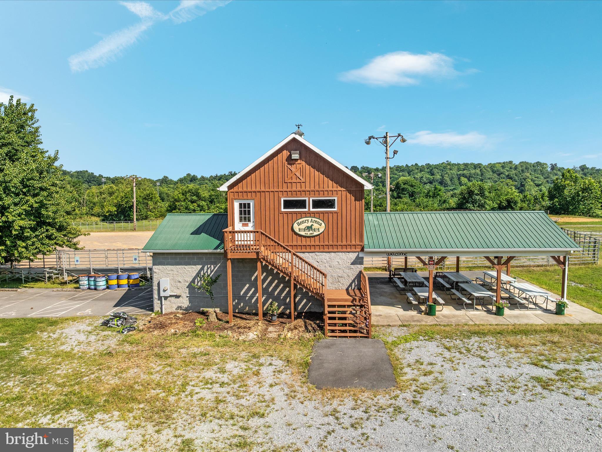 BROOKSIDE - Residential