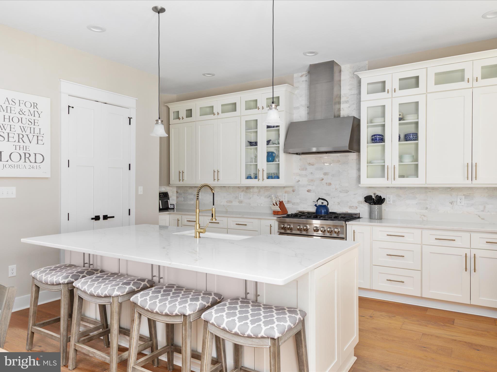 BROOKSIDE - Residential