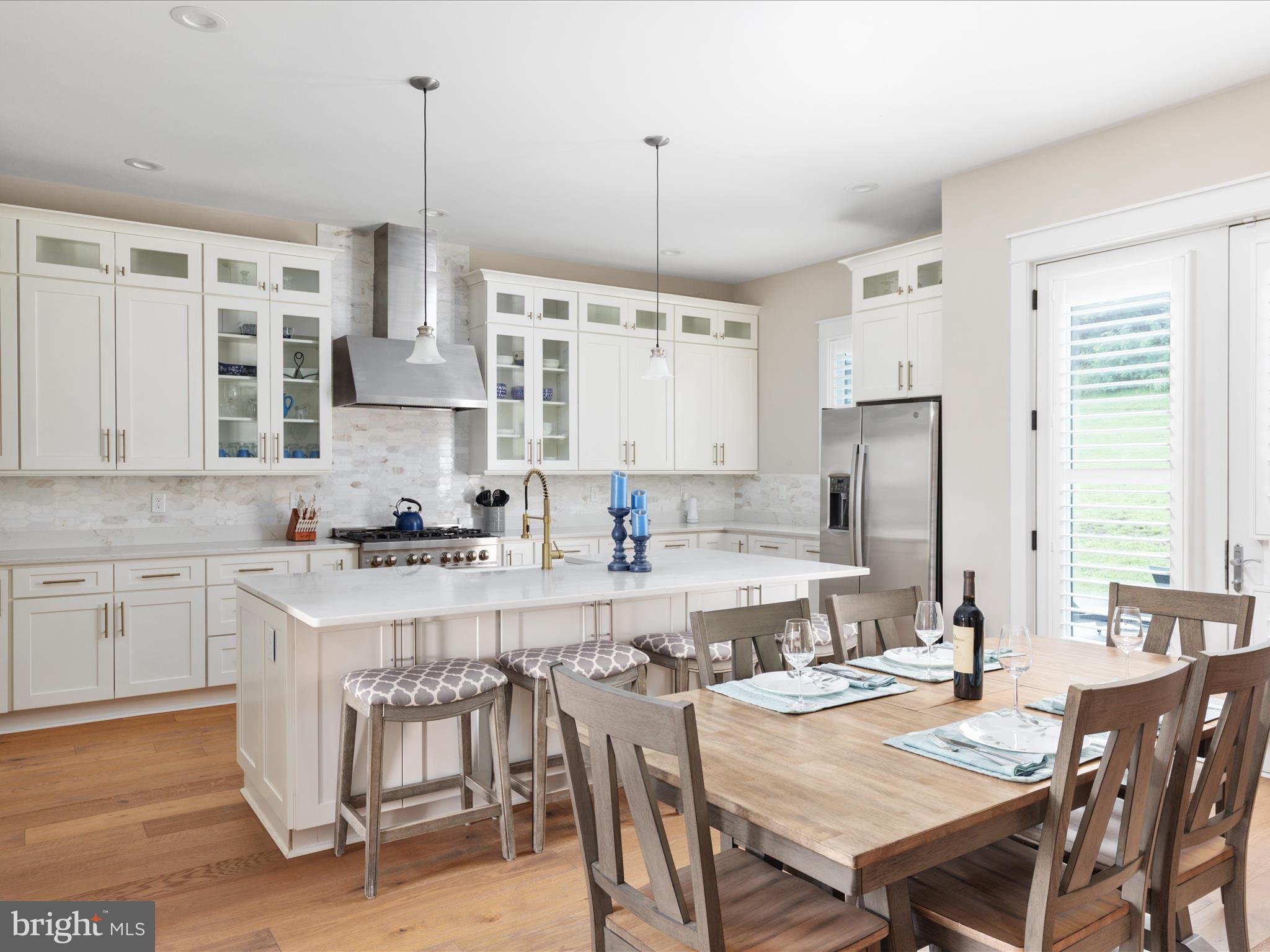 BROOKSIDE - Residential