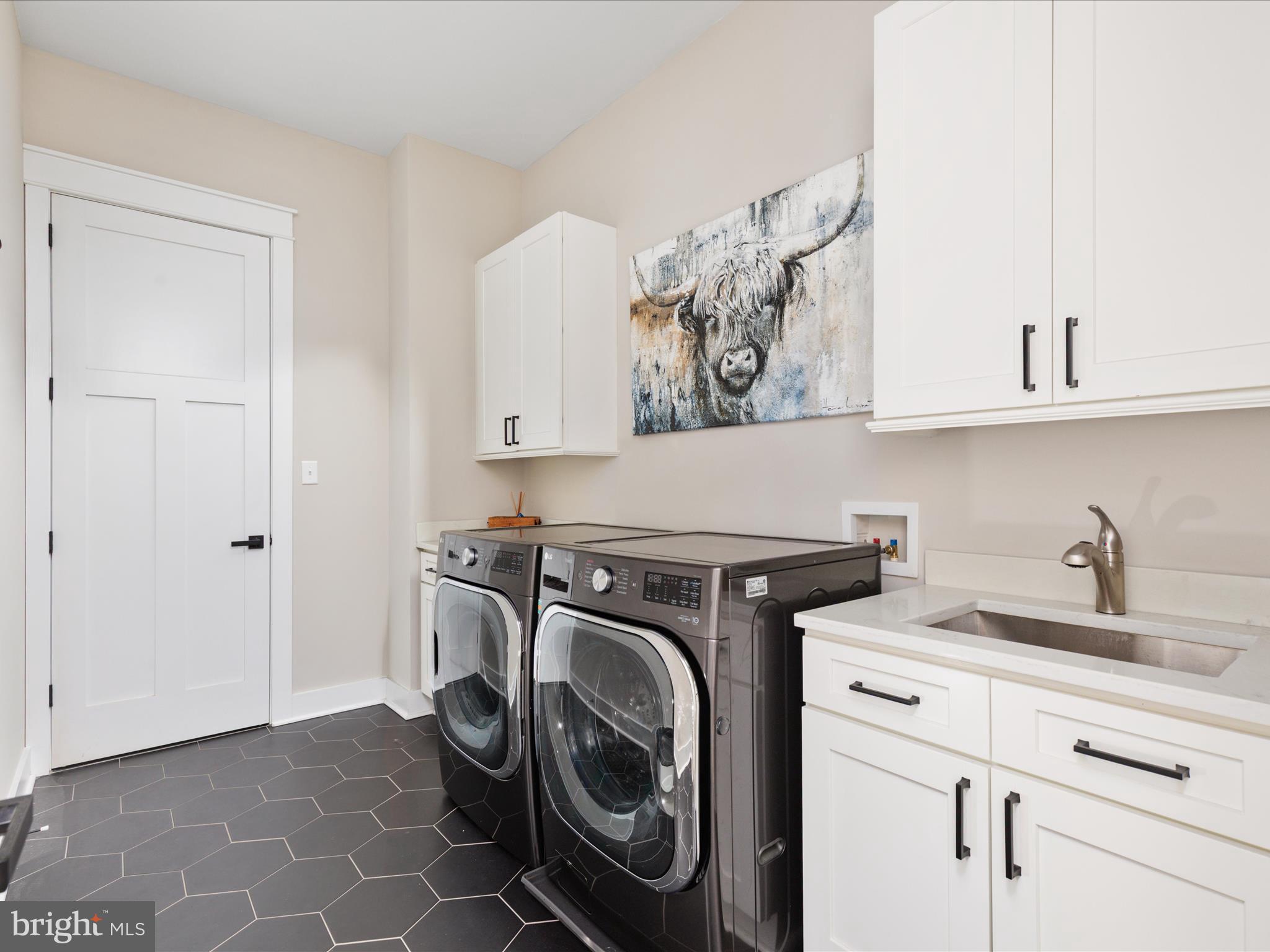 BROOKSIDE - Residential