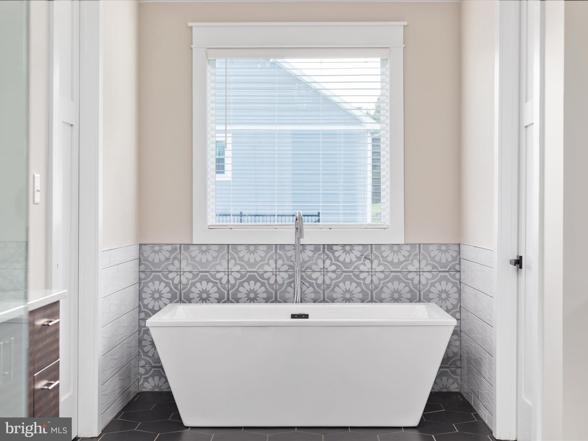 BROOKSIDE - Residential