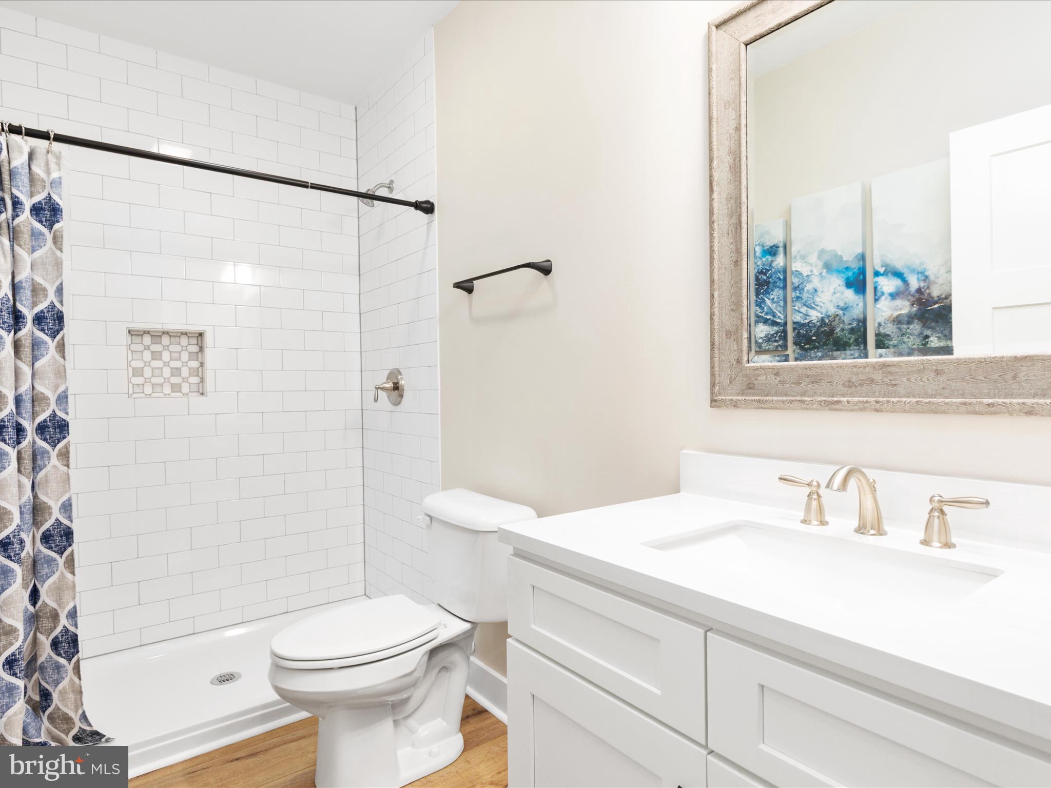 BROOKSIDE - Residential