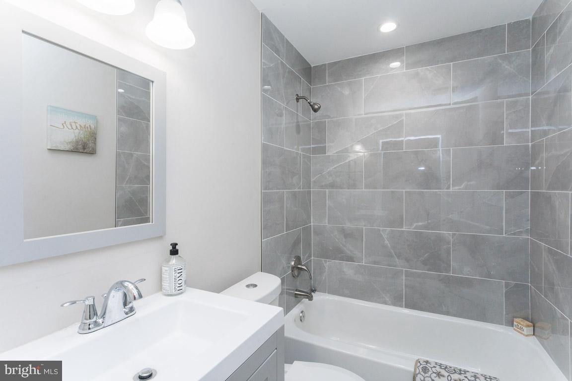 GWYNN OAK - Residential