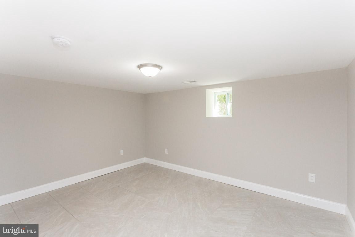 GWYNN OAK - Residential