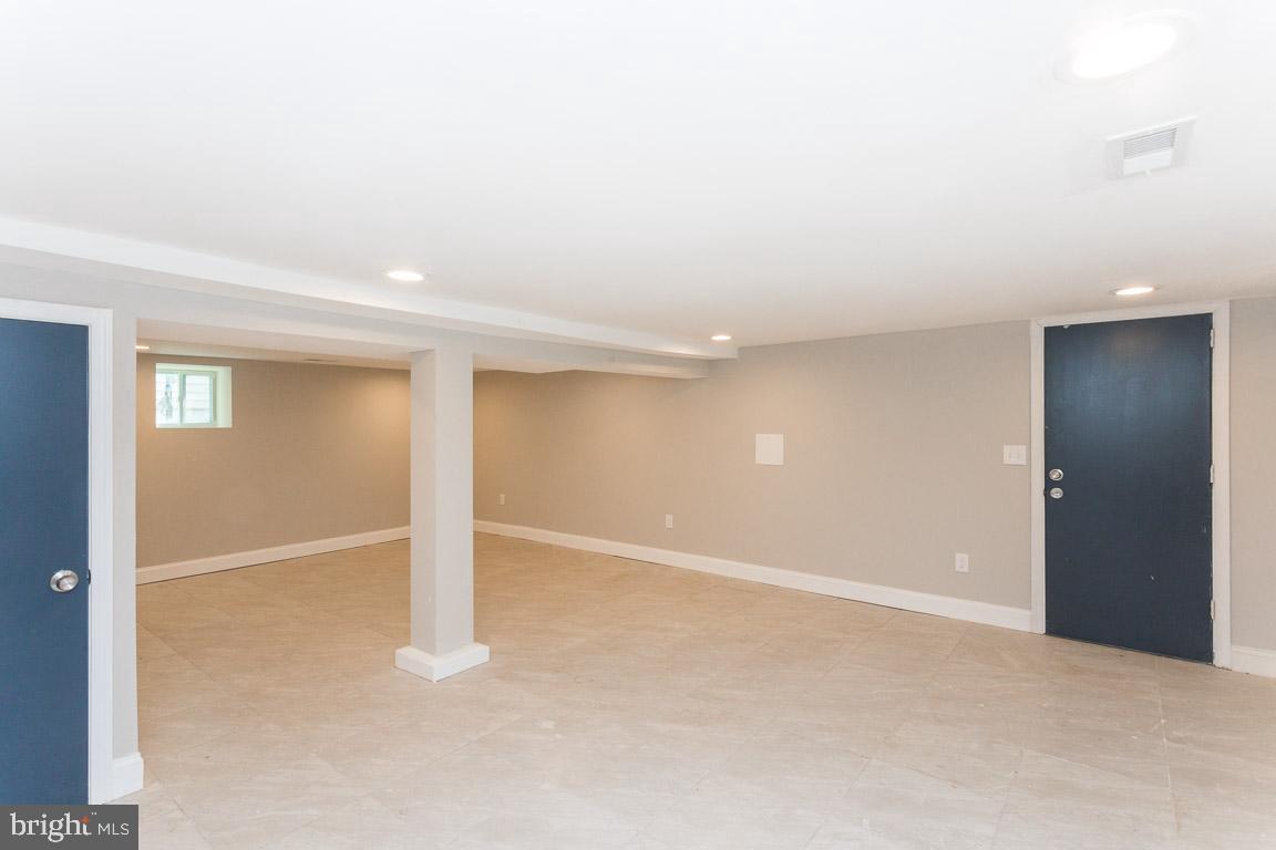 GWYNN OAK - Residential