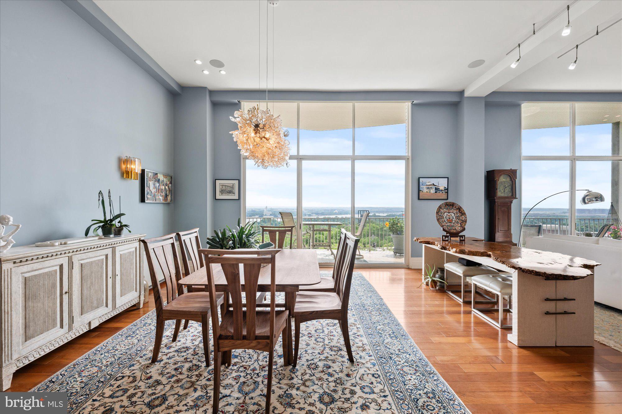 PROSPECT HOUSE - Residential