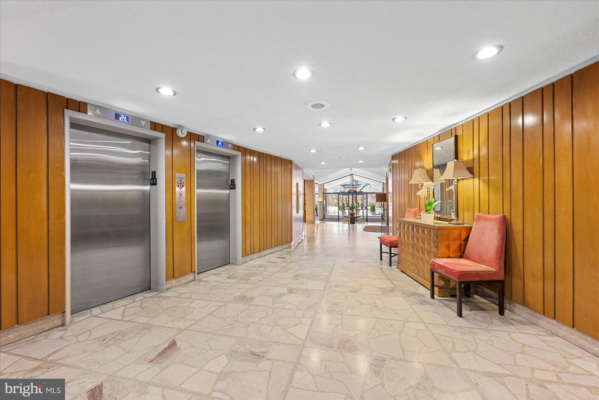 PROSPECT HOUSE - Residential