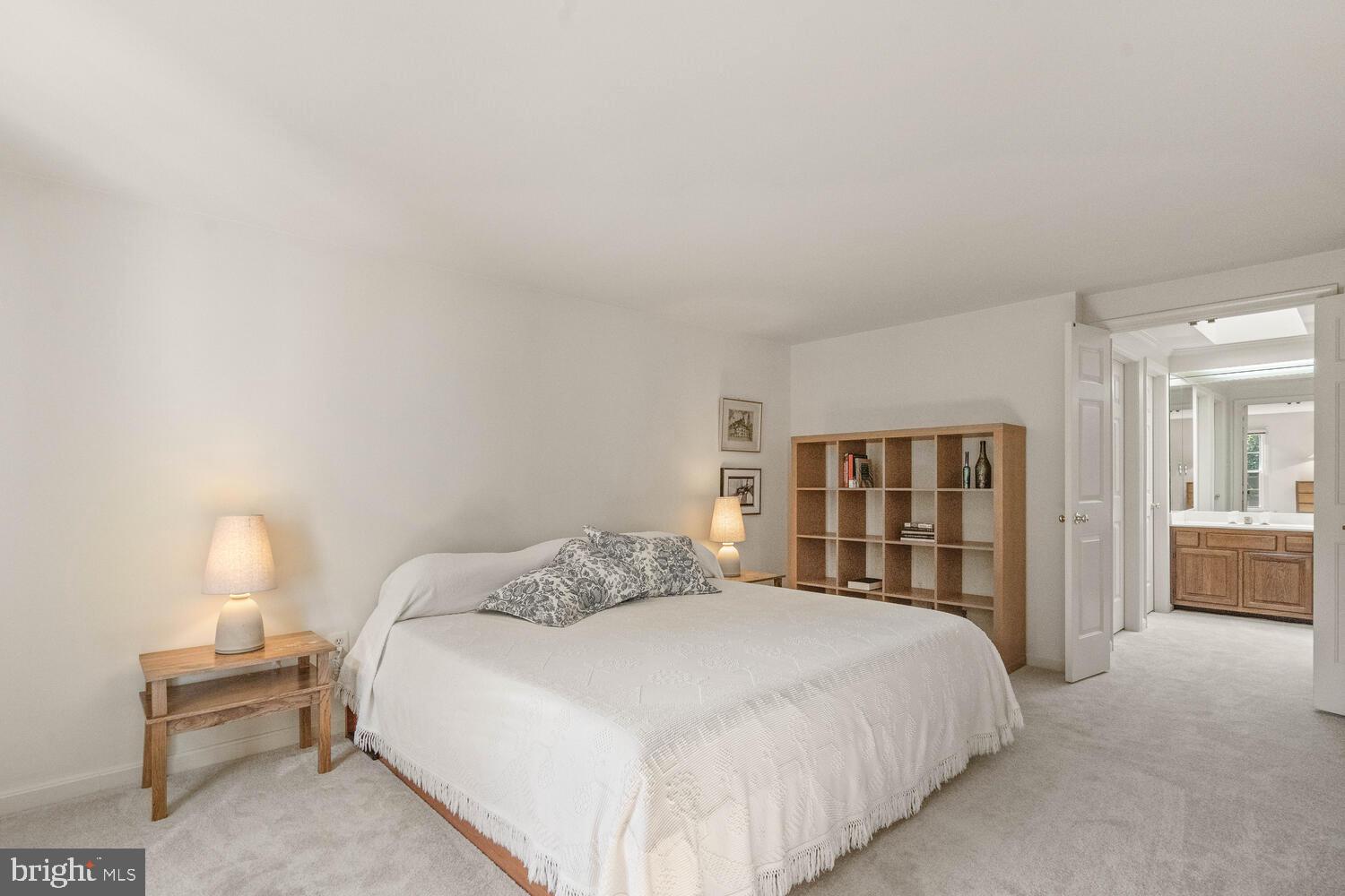 HALLOWELL - Residential