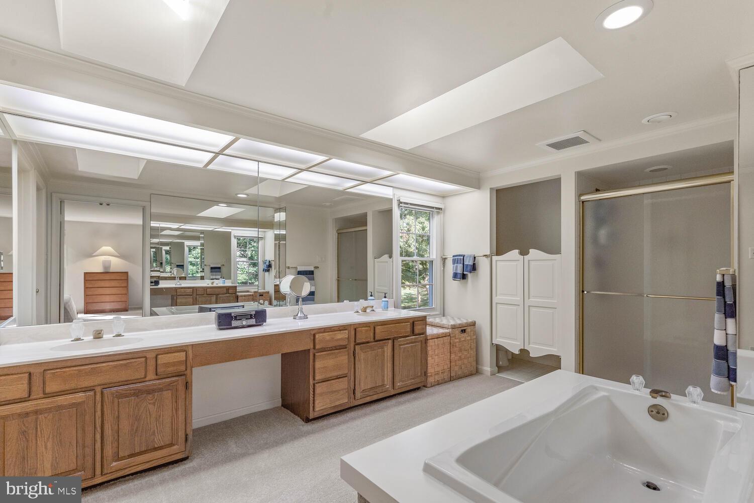 HALLOWELL - Residential