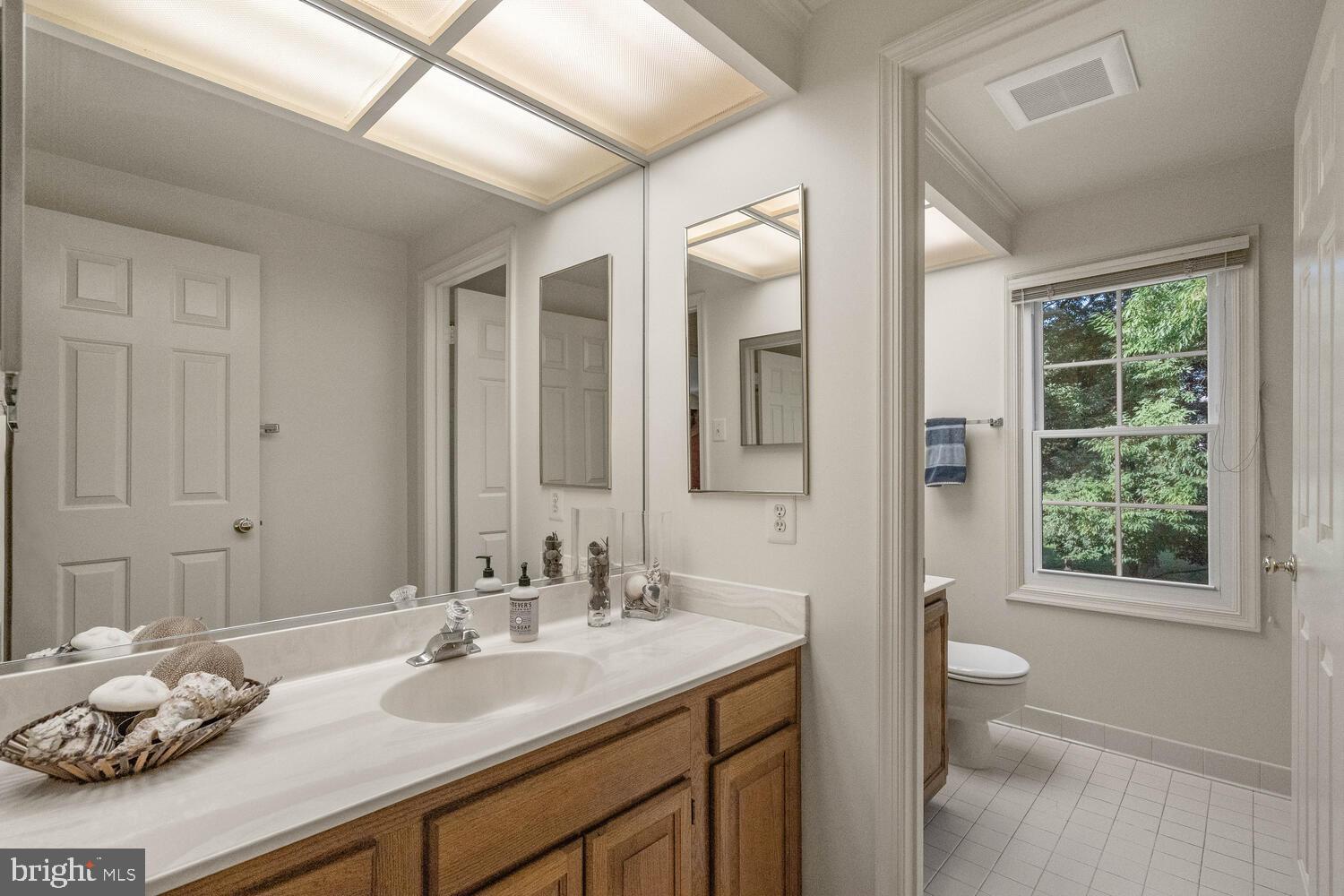 HALLOWELL - Residential