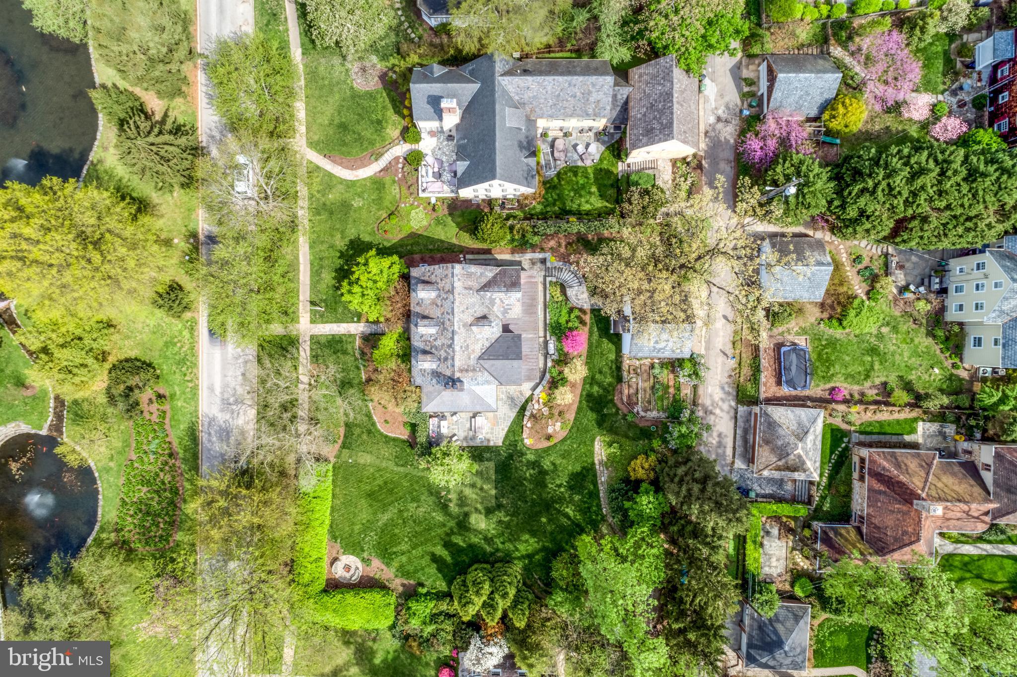 GREATER HOMELAND HISTORIC DISTRICT - Residential