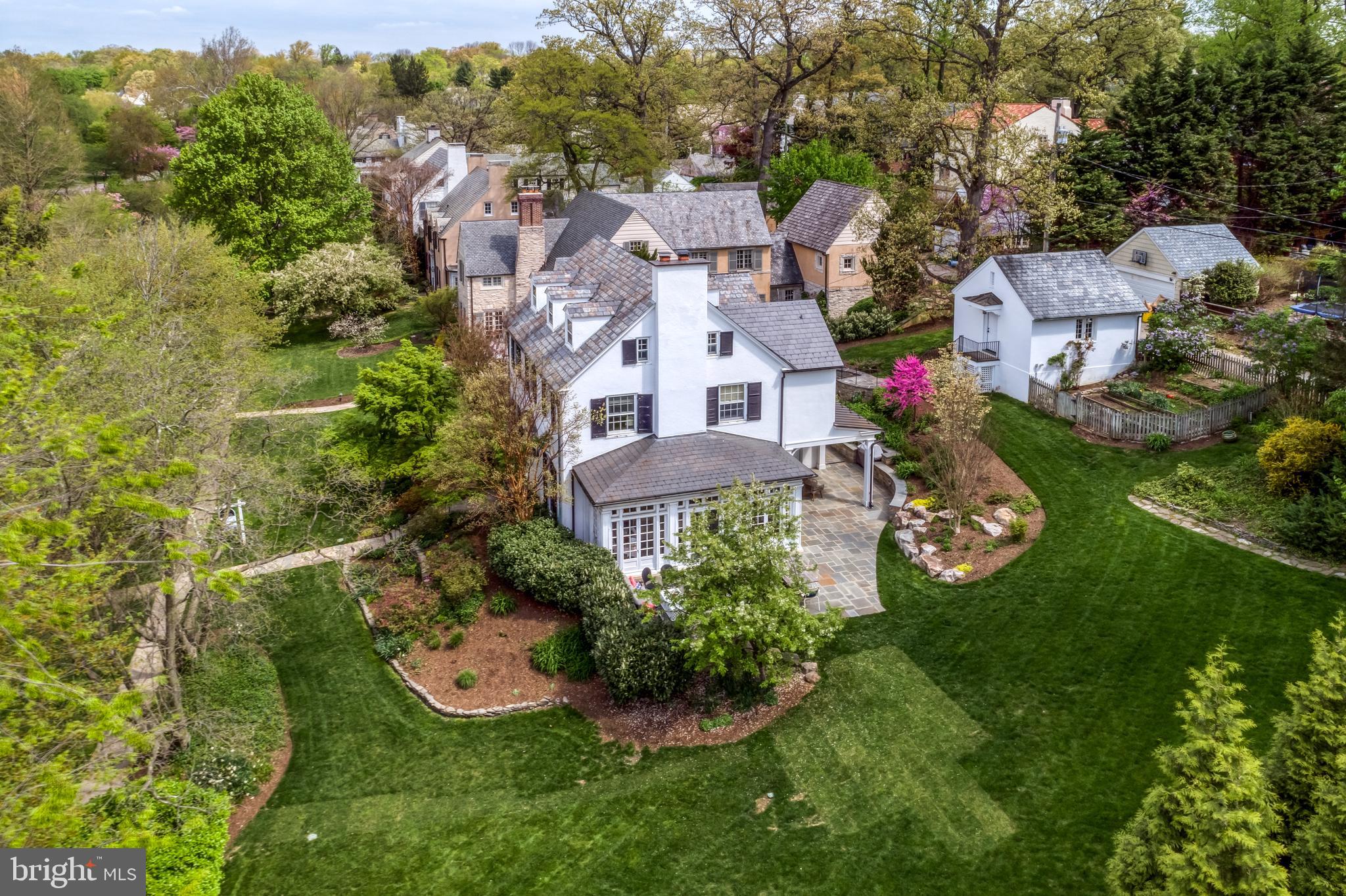 GREATER HOMELAND HISTORIC DISTRICT - Residential