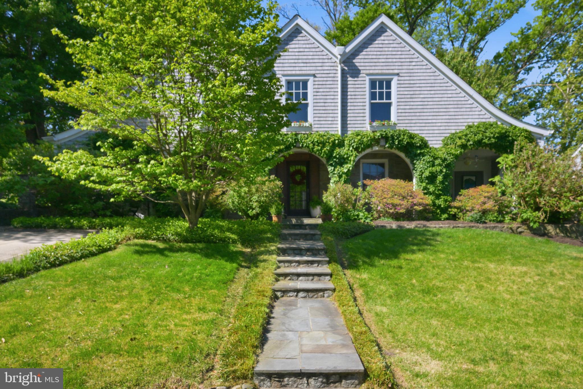 2800 GREENVALE STREET