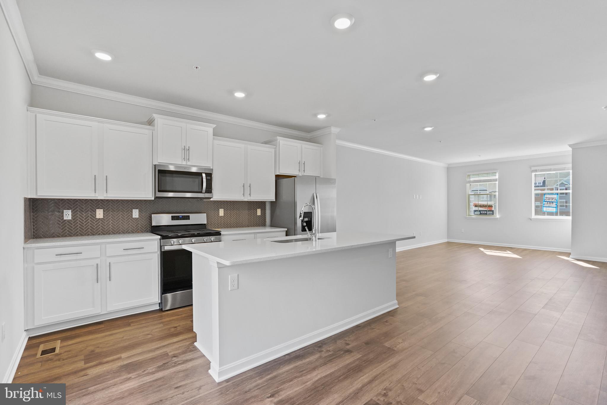 WOODYARD - Residential