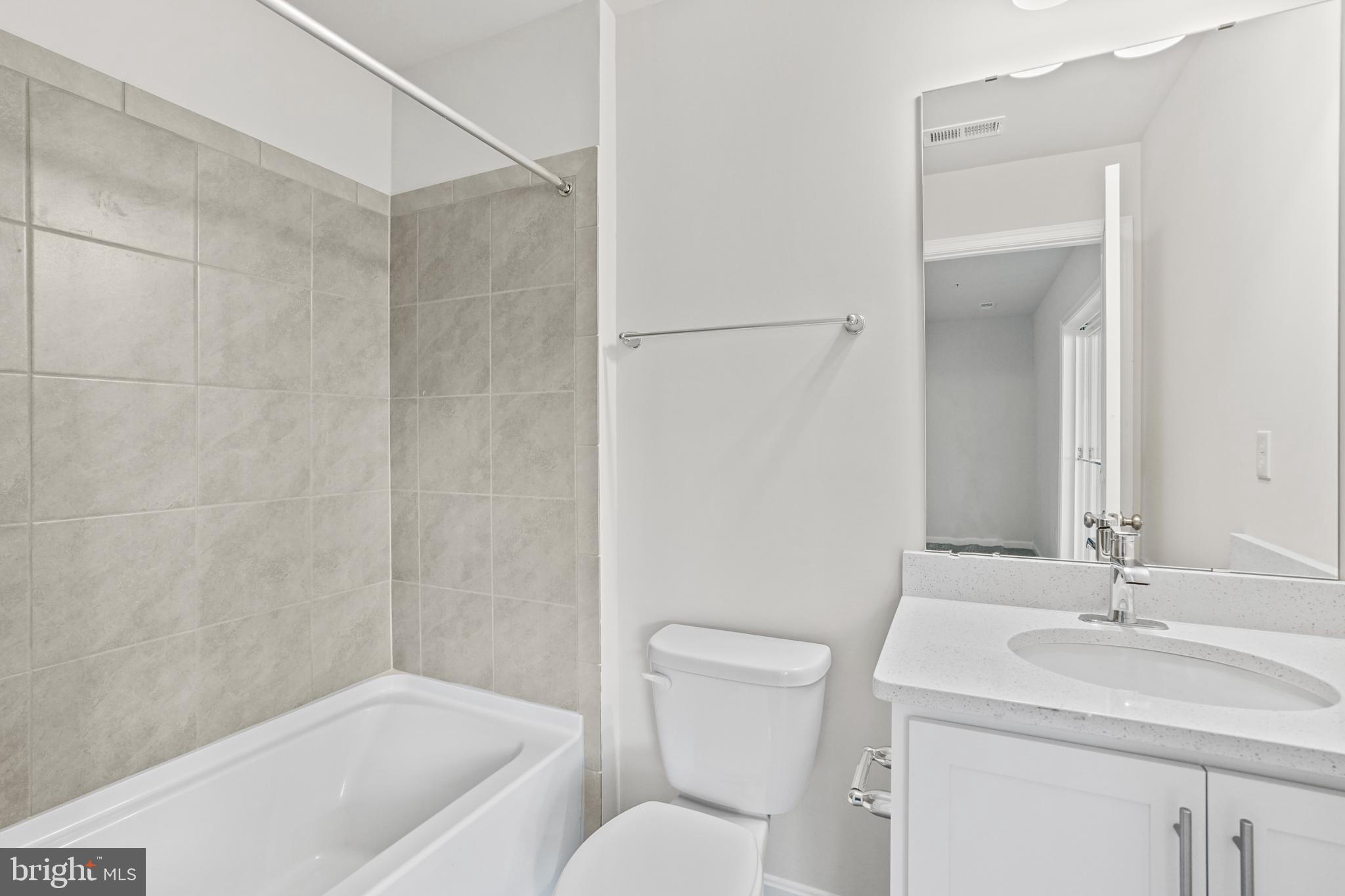 WOODYARD - Residential