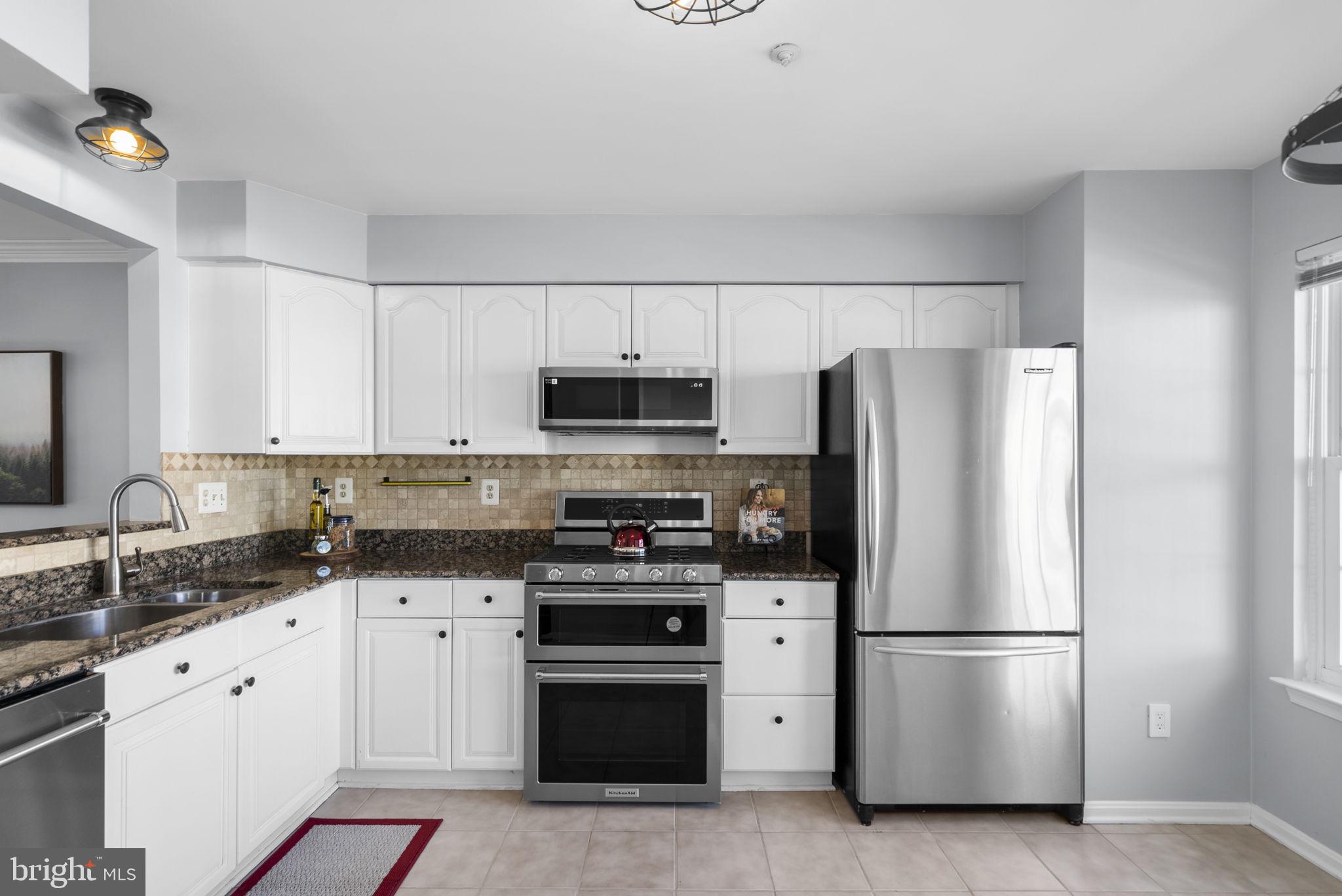 STONEBRIDGE - Residential