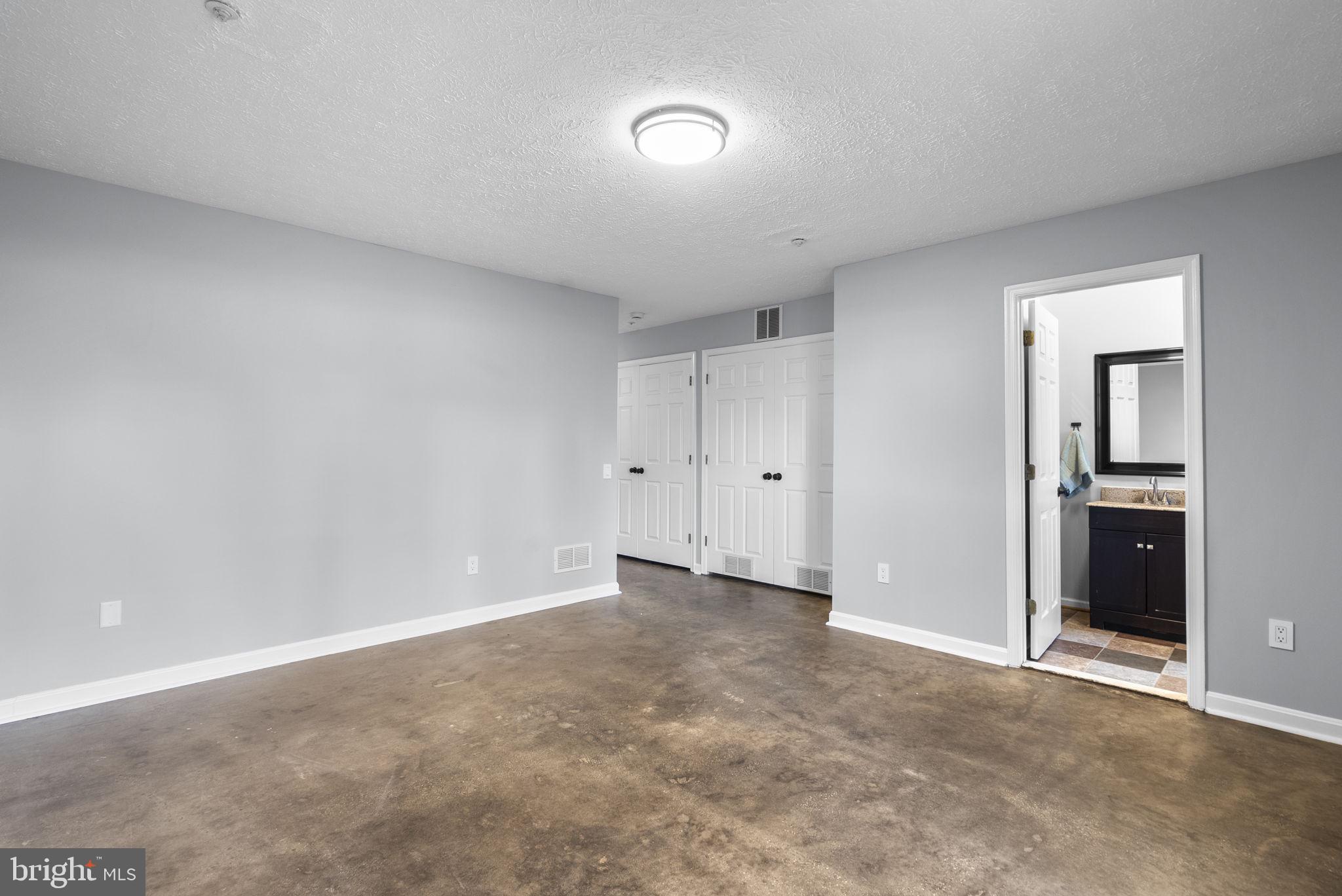 STONEBRIDGE - Residential