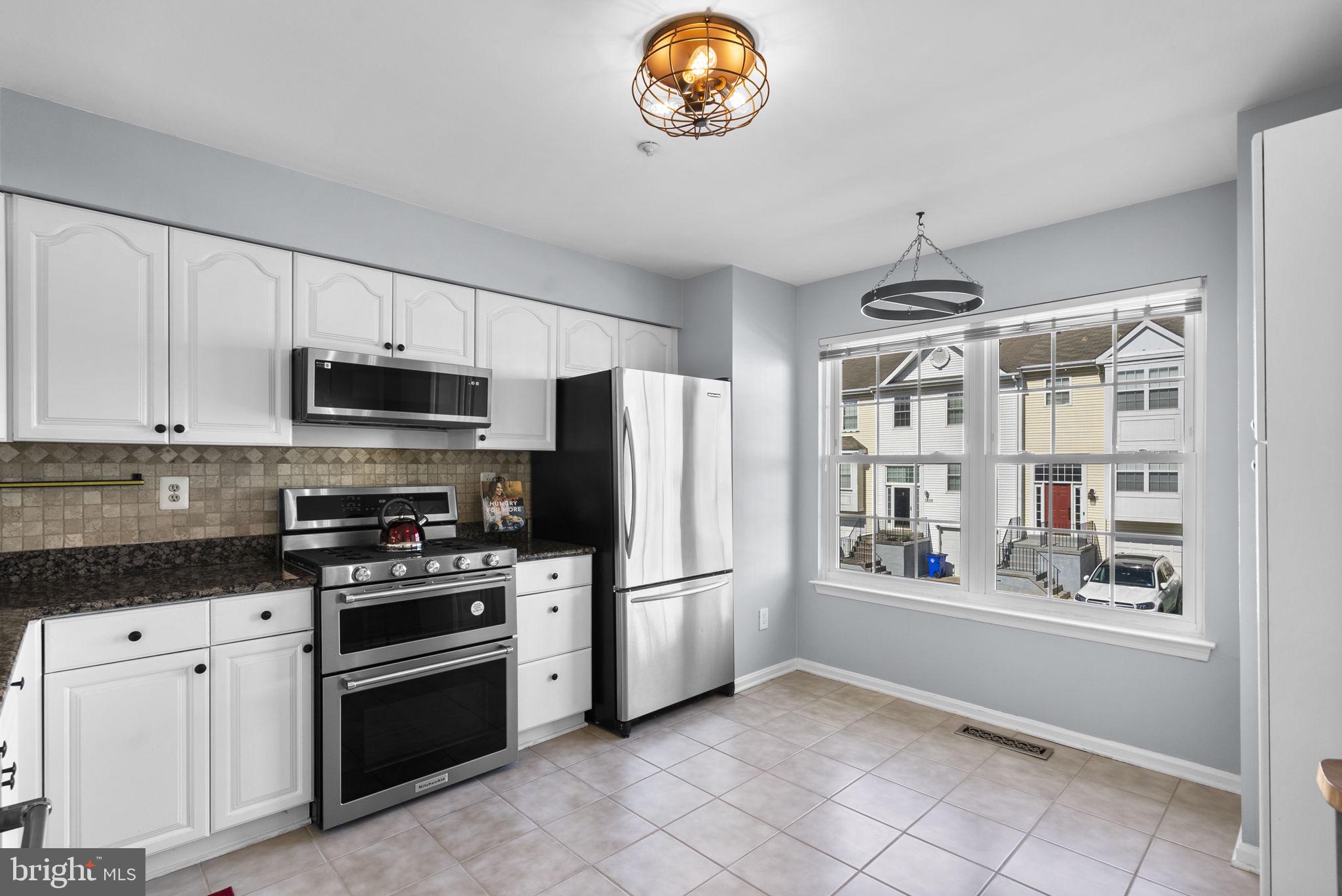 STONEBRIDGE - Residential