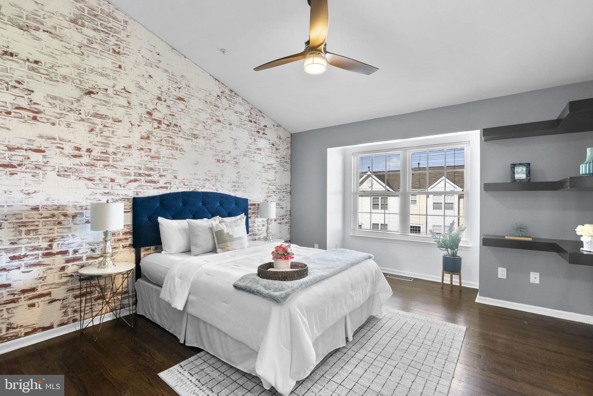 STONEBRIDGE - Residential