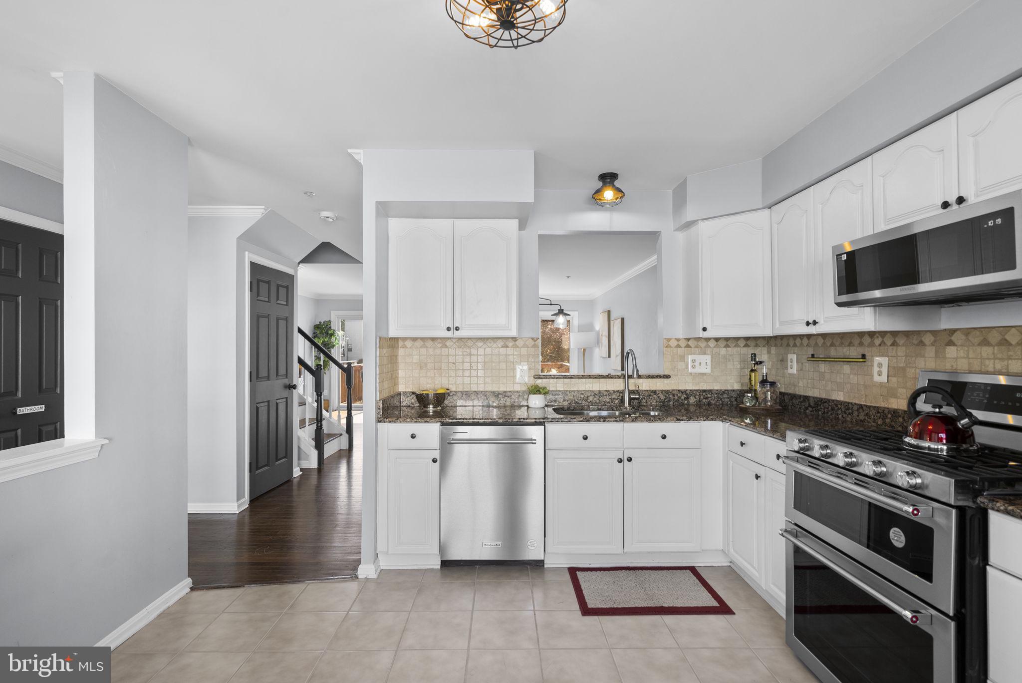 STONEBRIDGE - Residential