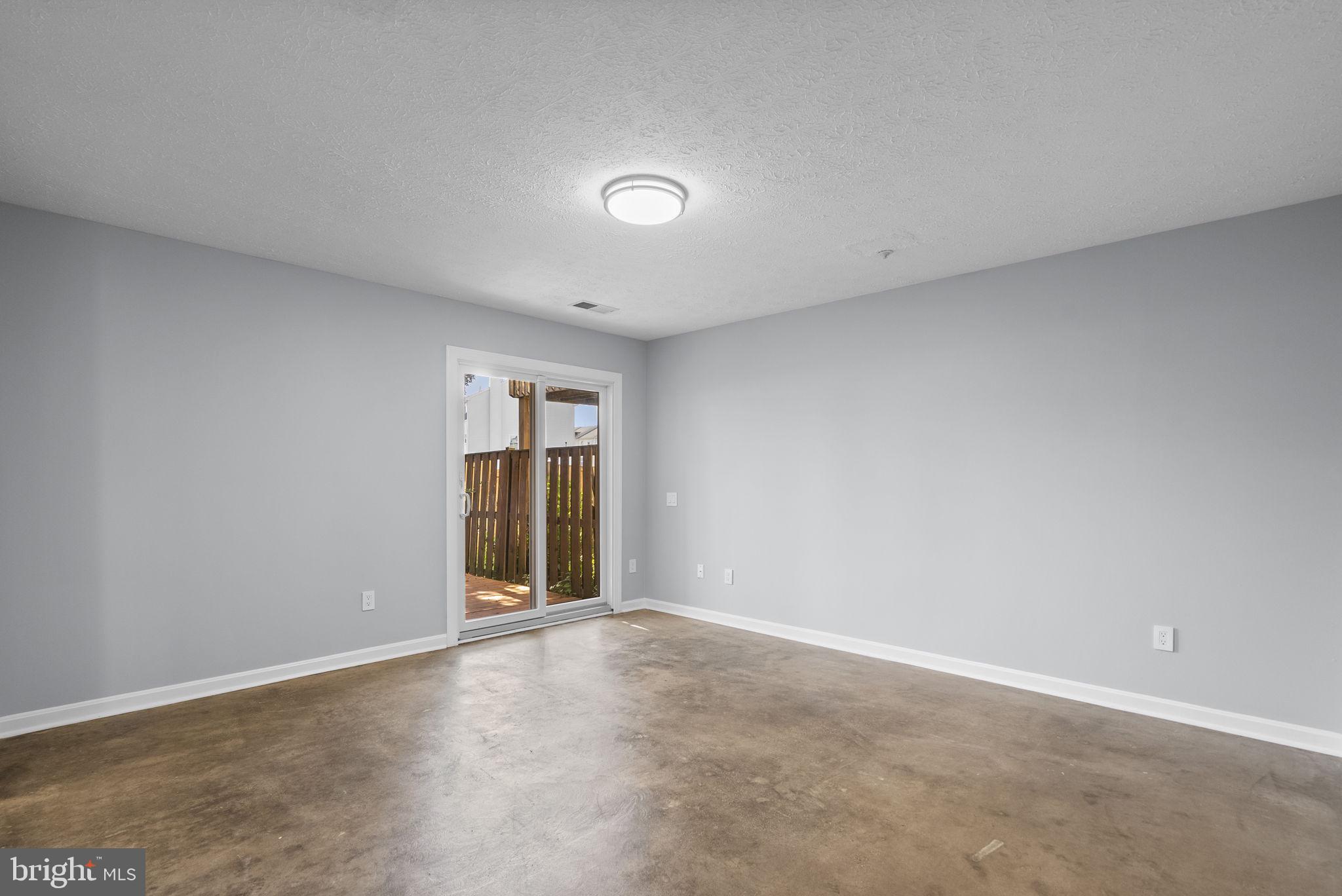 STONEBRIDGE - Residential