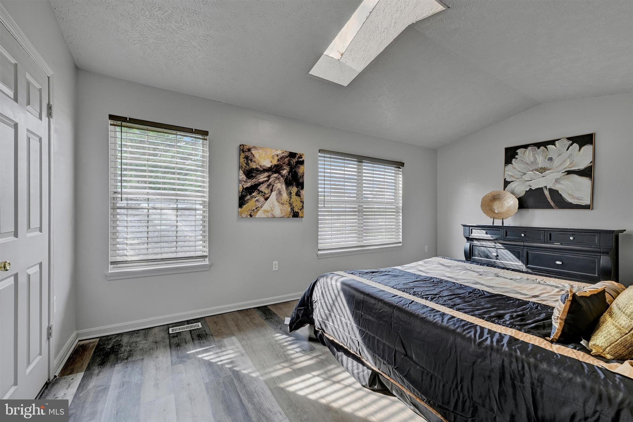 DEERFIELD - Residential