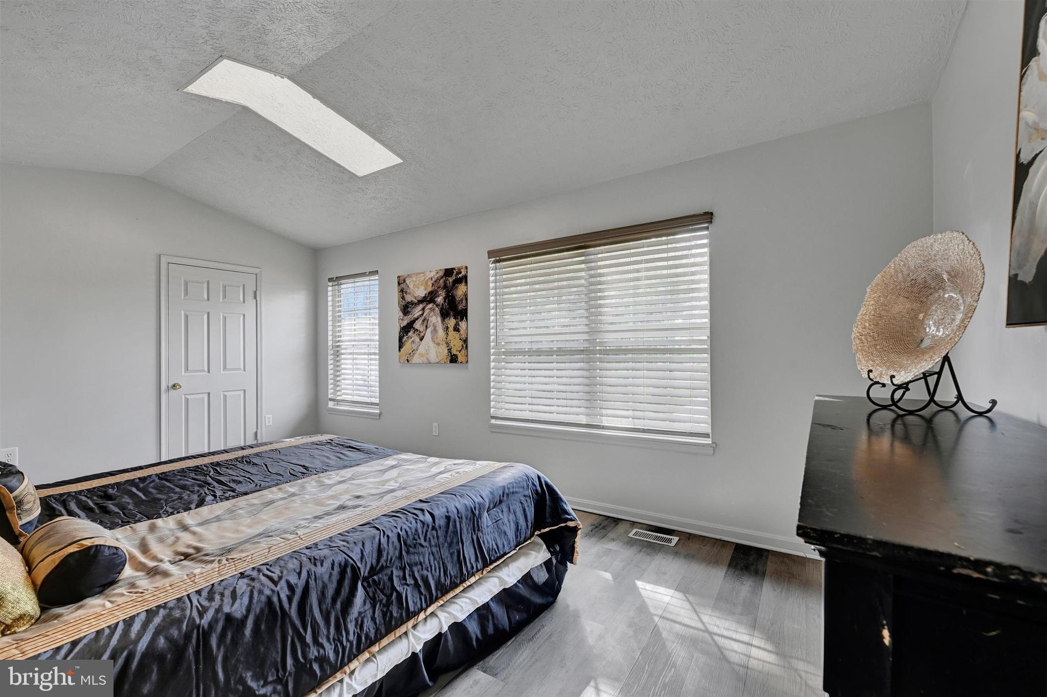 DEERFIELD - Residential