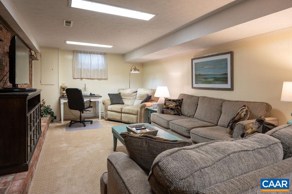 NORTHFIELDS - Residential