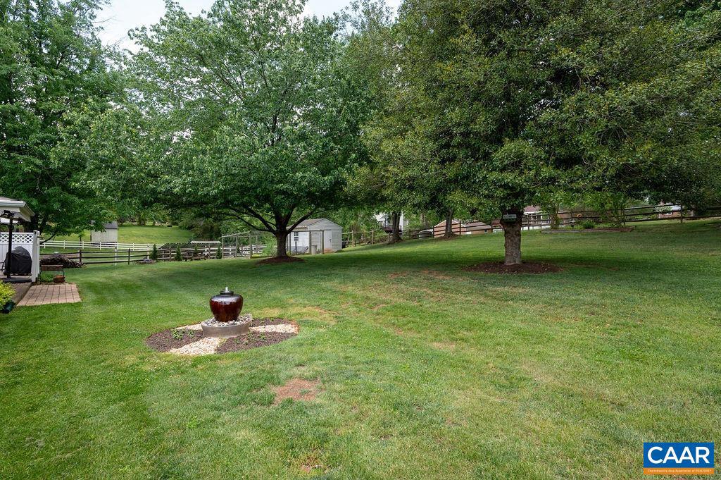 NORTHFIELDS - Residential