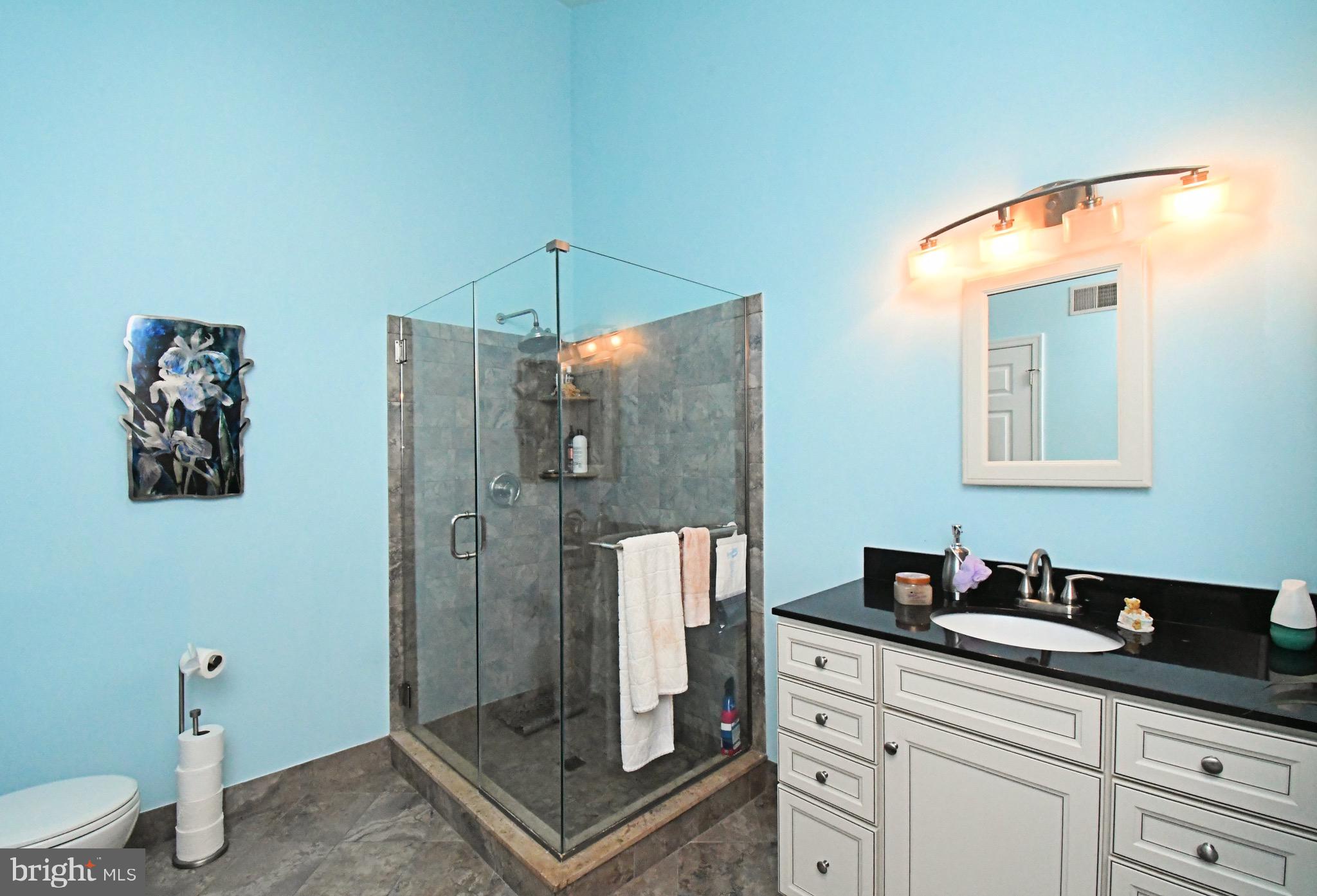 BLUE BELL CC - Residential