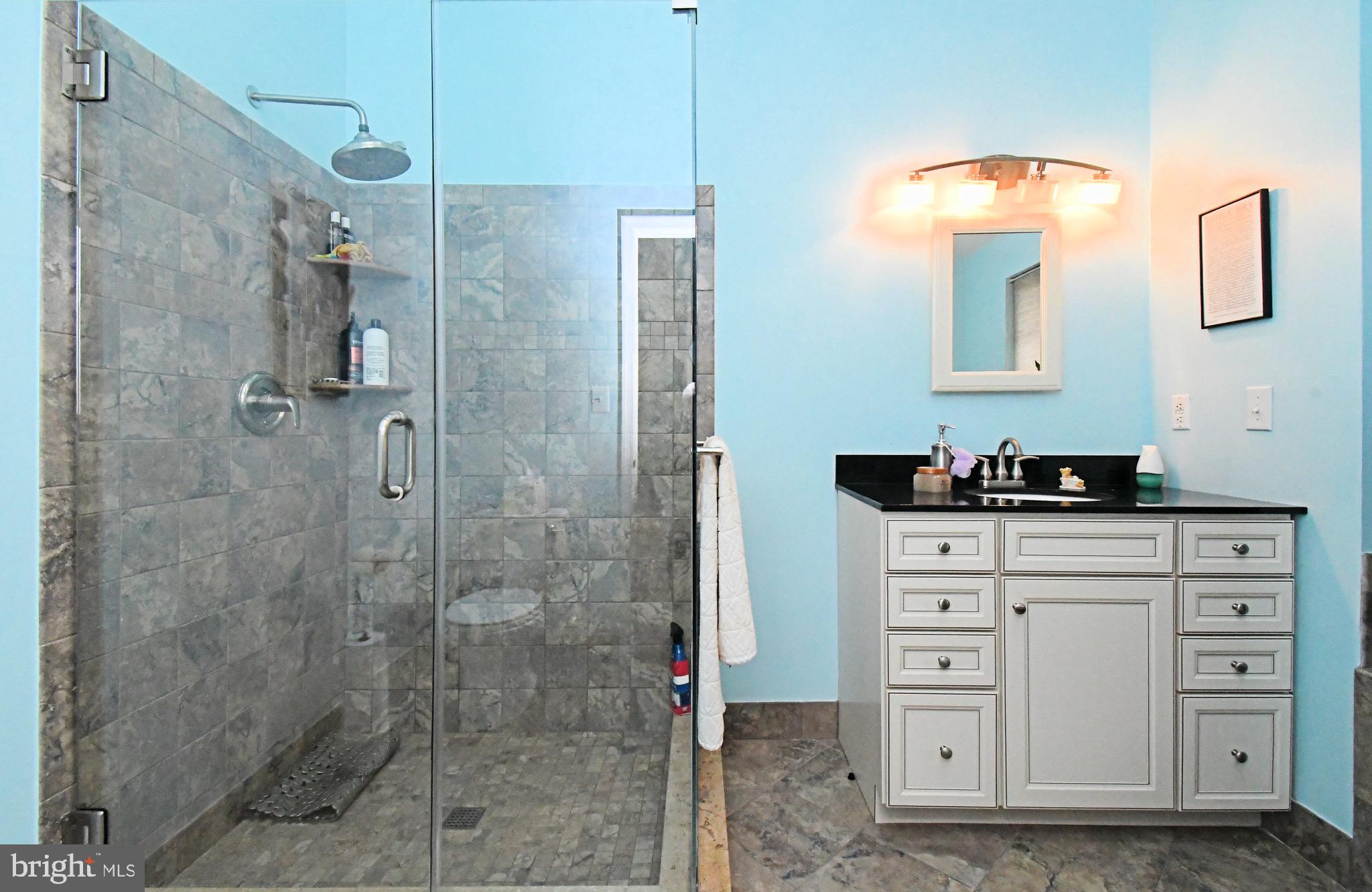 BLUE BELL CC - Residential