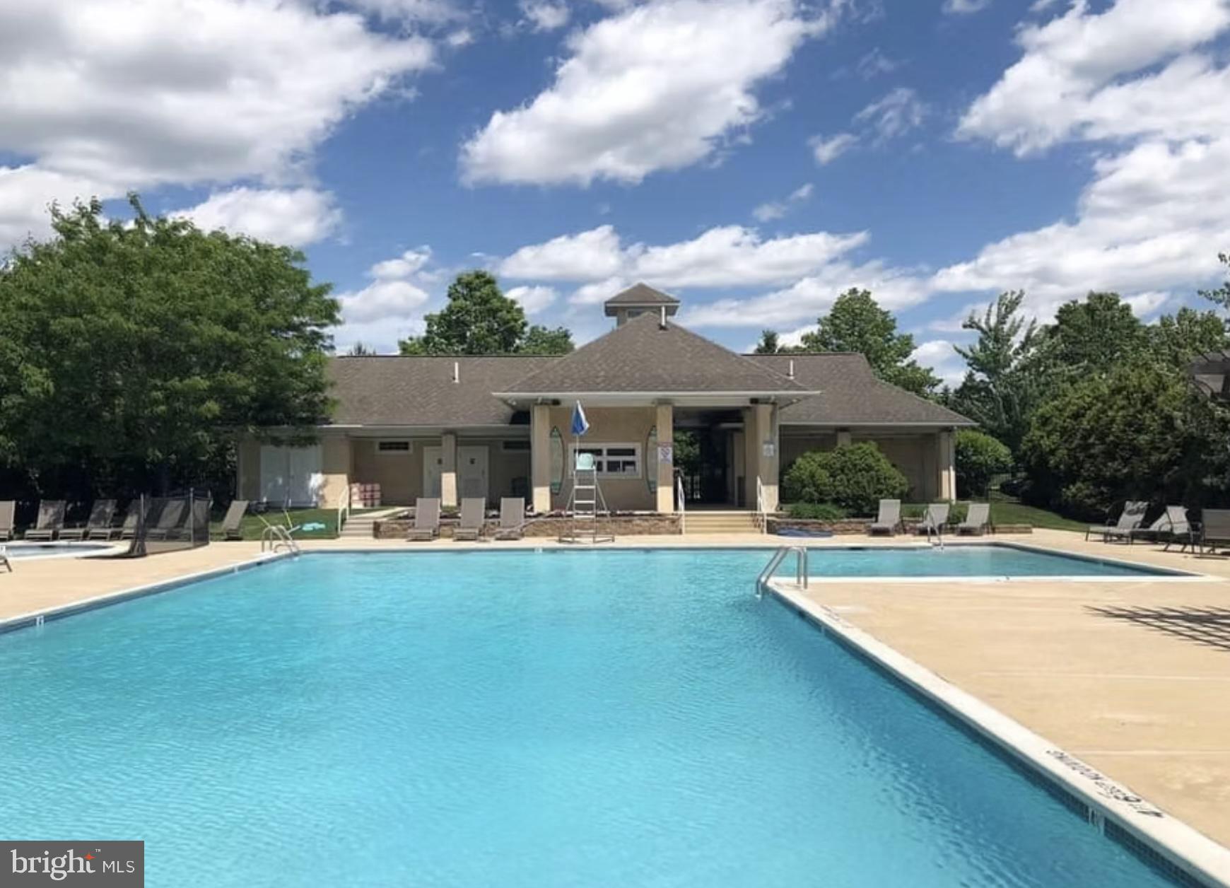 BLUE BELL CC - Residential