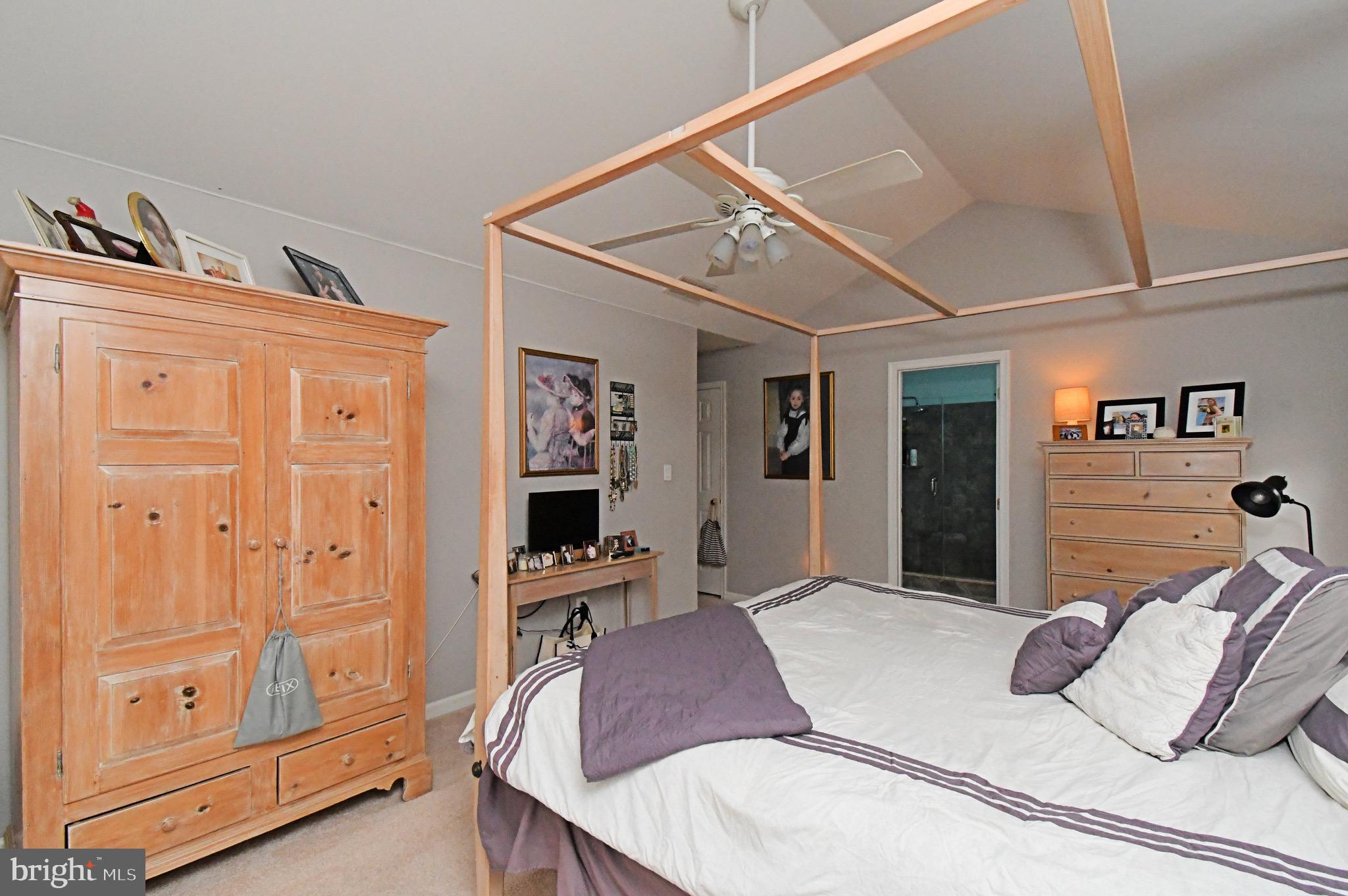 BLUE BELL CC - Residential