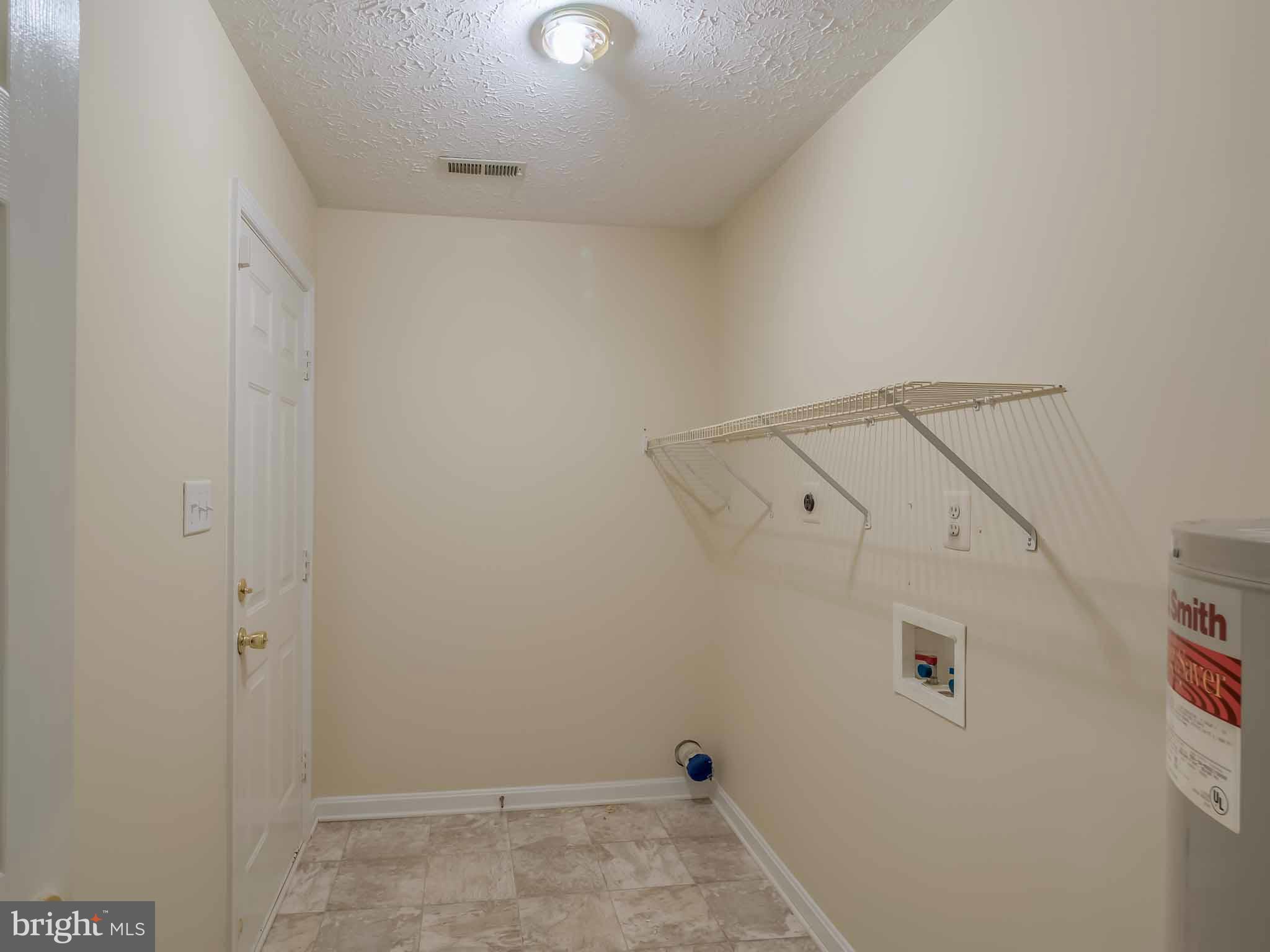 LAUREL GLEN - Residential