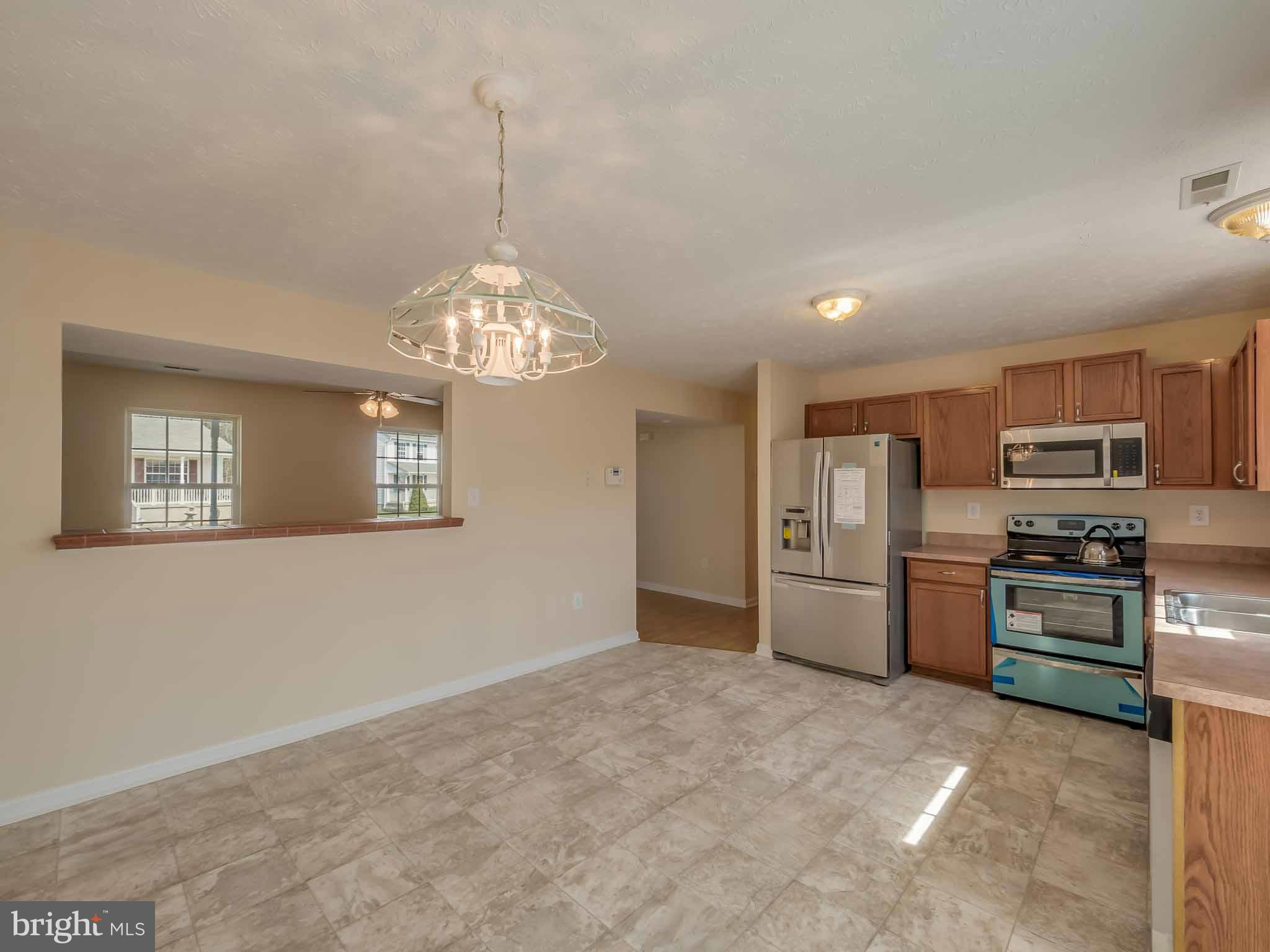 LAUREL GLEN - Residential