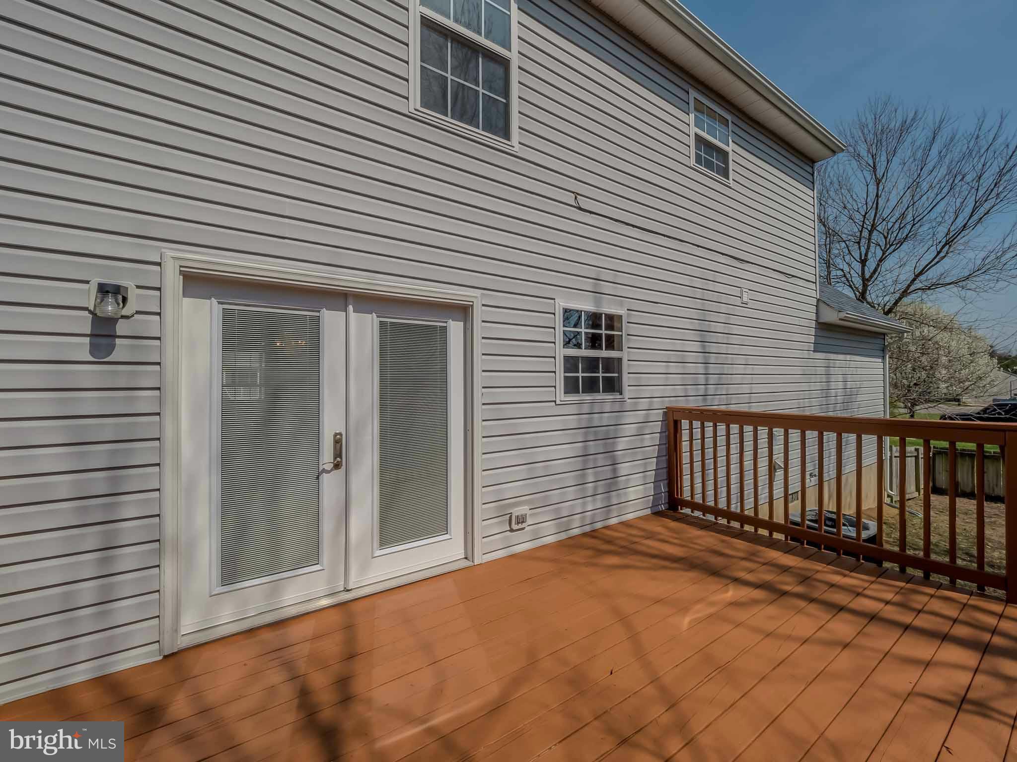 LAUREL GLEN - Residential