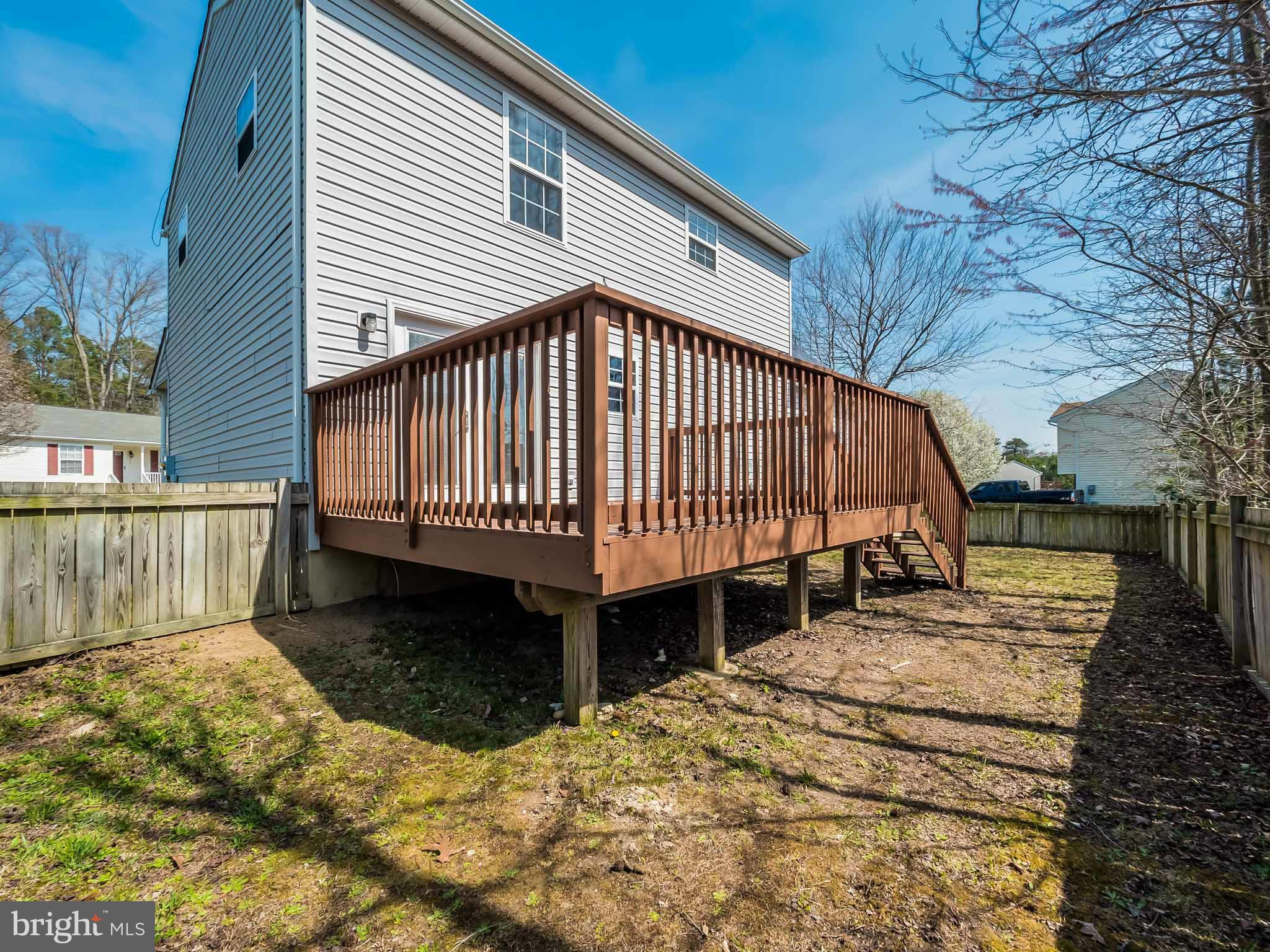 LAUREL GLEN - Residential