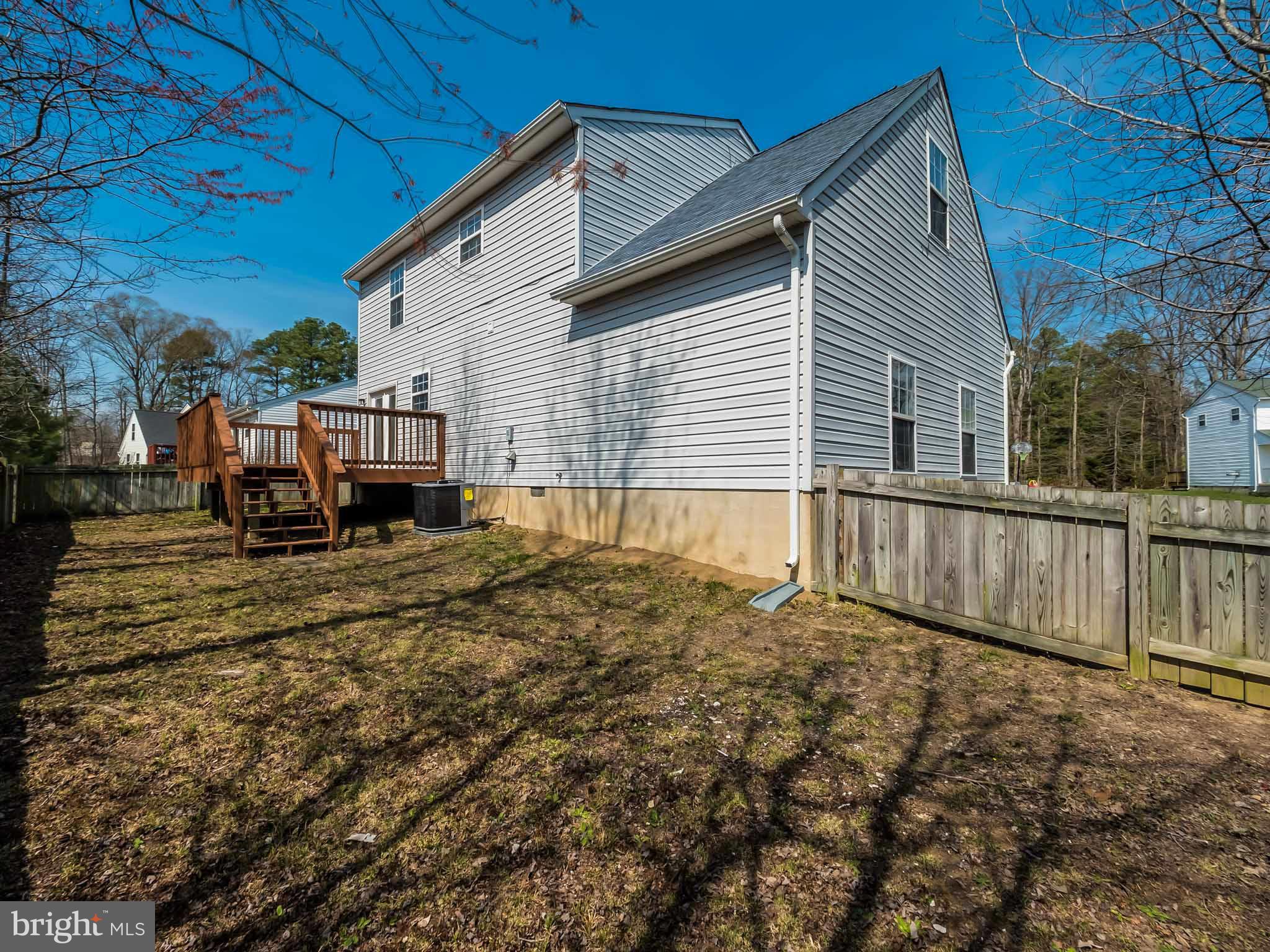 LAUREL GLEN - Residential