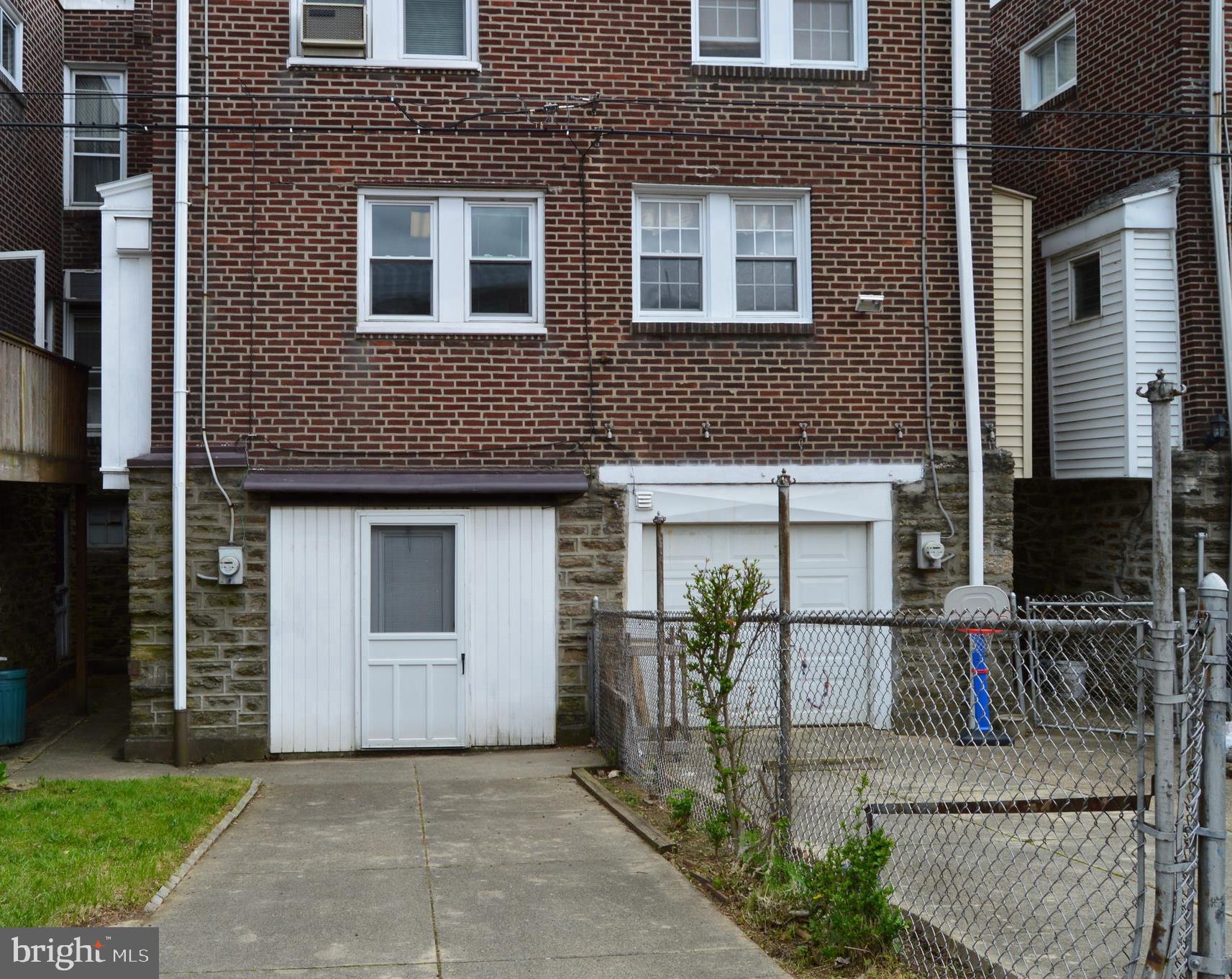 MAYFAIR (WEST) - Residential