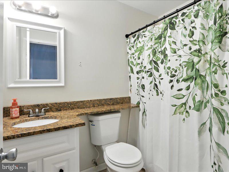 WHISPERING WOODS - Residential