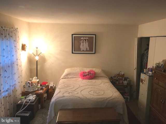 WINCHESTER PARK - Residential Lease