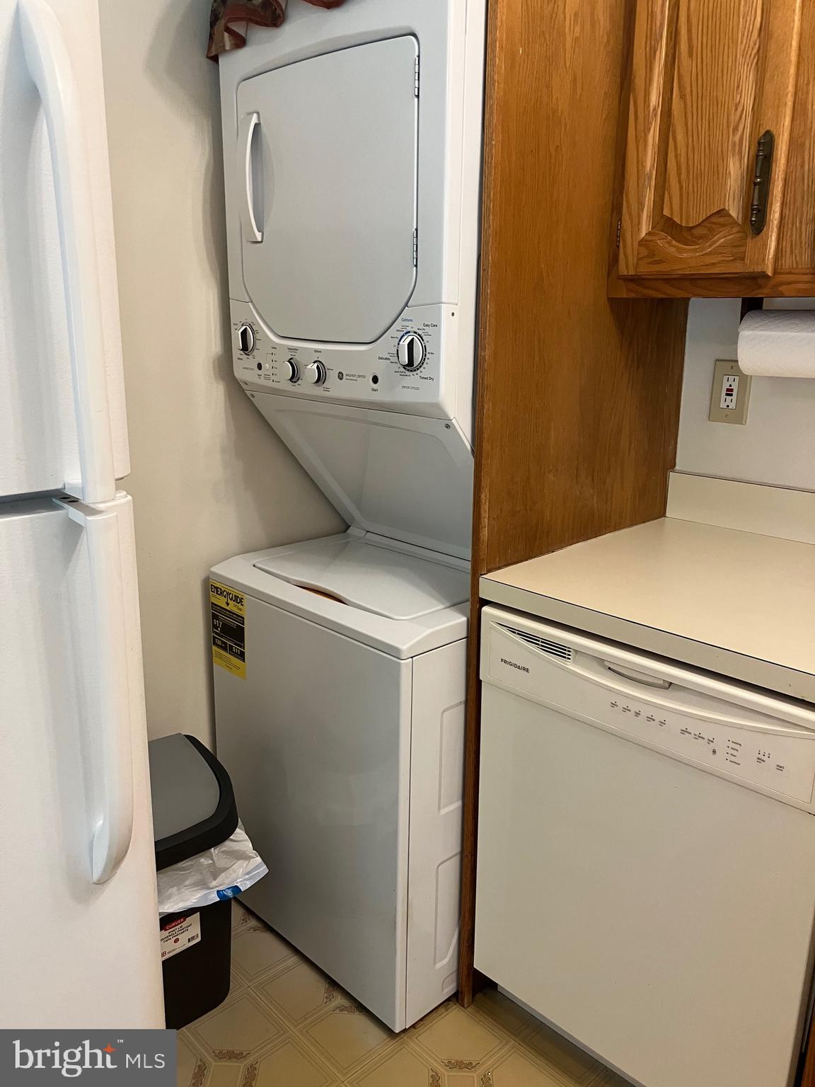 COURT OF HENDERSON - Residential