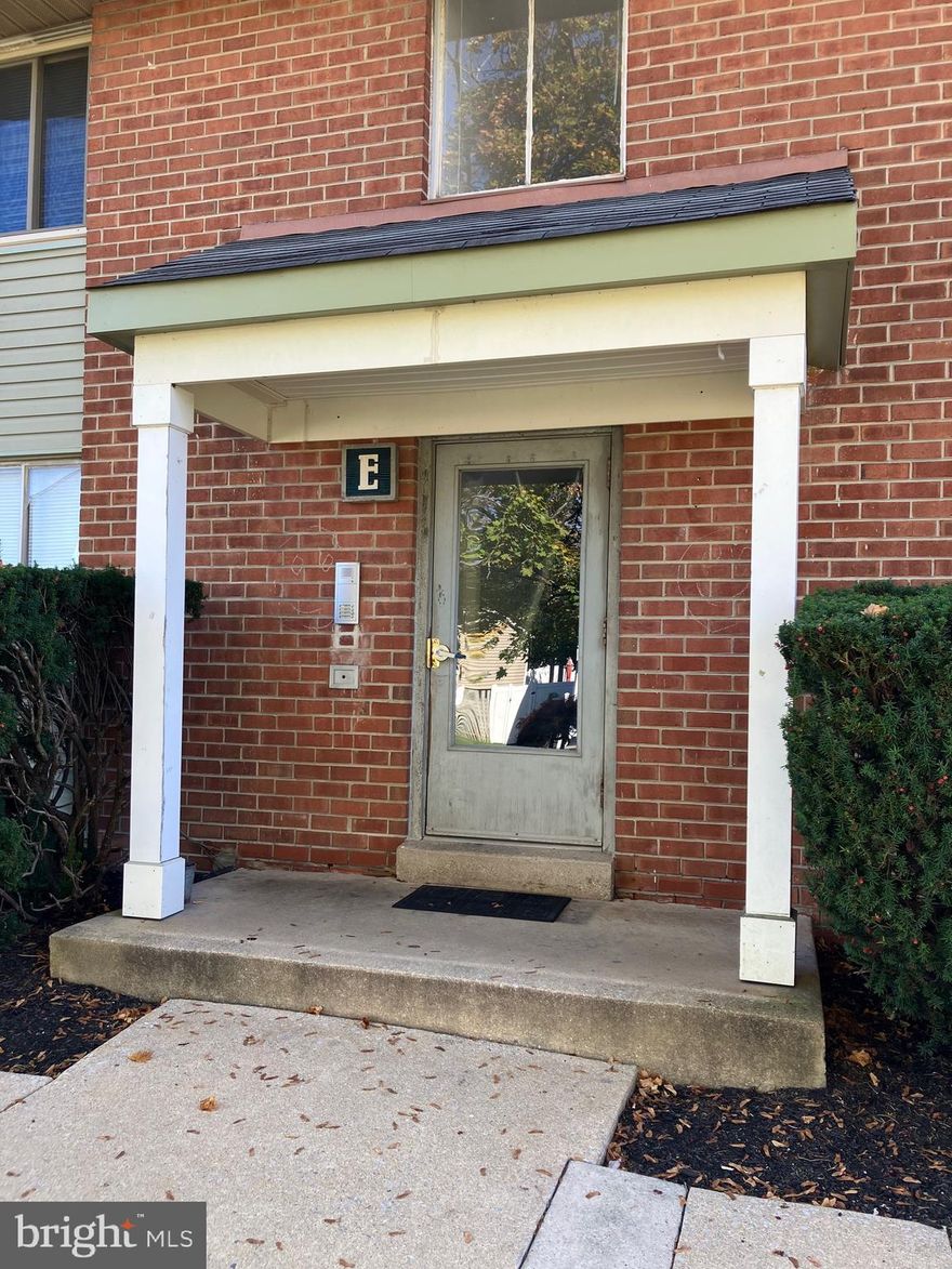 Best location in the development!!!  This second floor 2 bedroom, one bath unit is conveniently located near KOP shopping, public transportation and major roads.  Enter the front door to a spacious living room, dining area. Washer and dryer are optimally placed in the kitchen. There are two nice sized bedrooms and tile hall bath. Newer windows, washer dryer combo, refrigerator, stove and Bathfitter tub and shower. Brand new hot water heater in 2023.  Large Basement storage area. Vacant , easy to show and  available immediately!