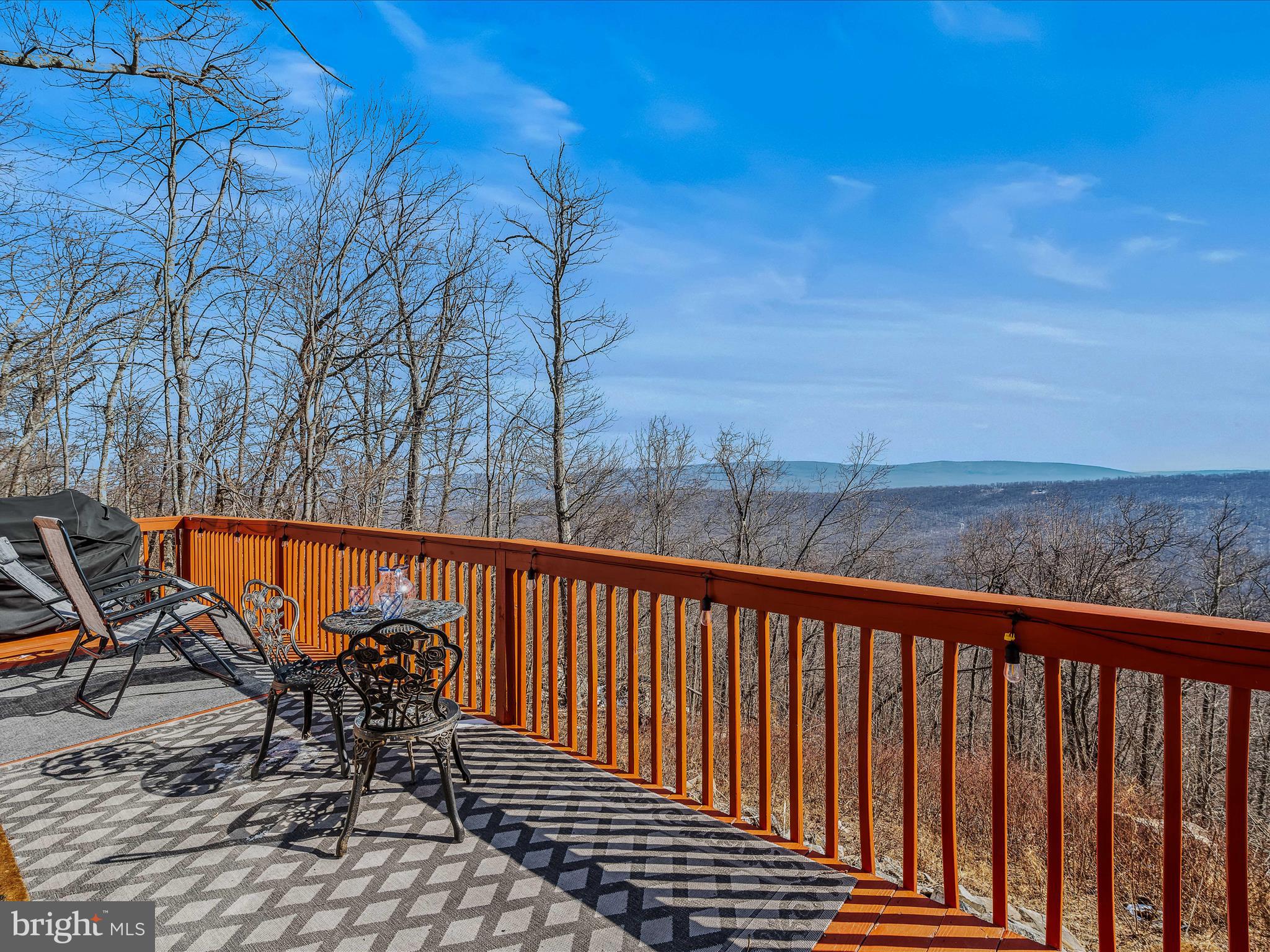 SPRING GAP - Residential