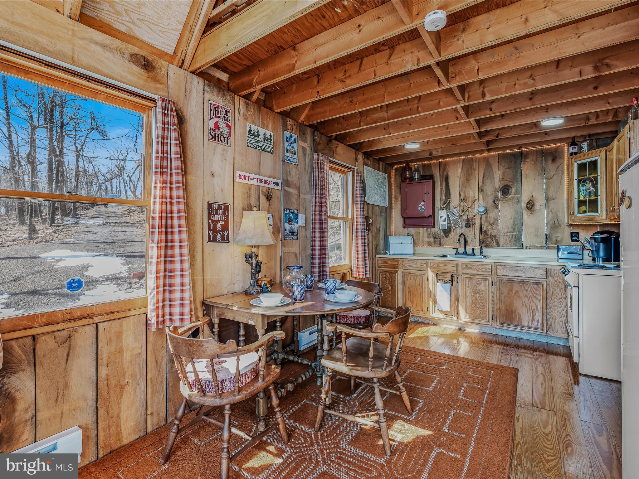 SPRING GAP - Residential