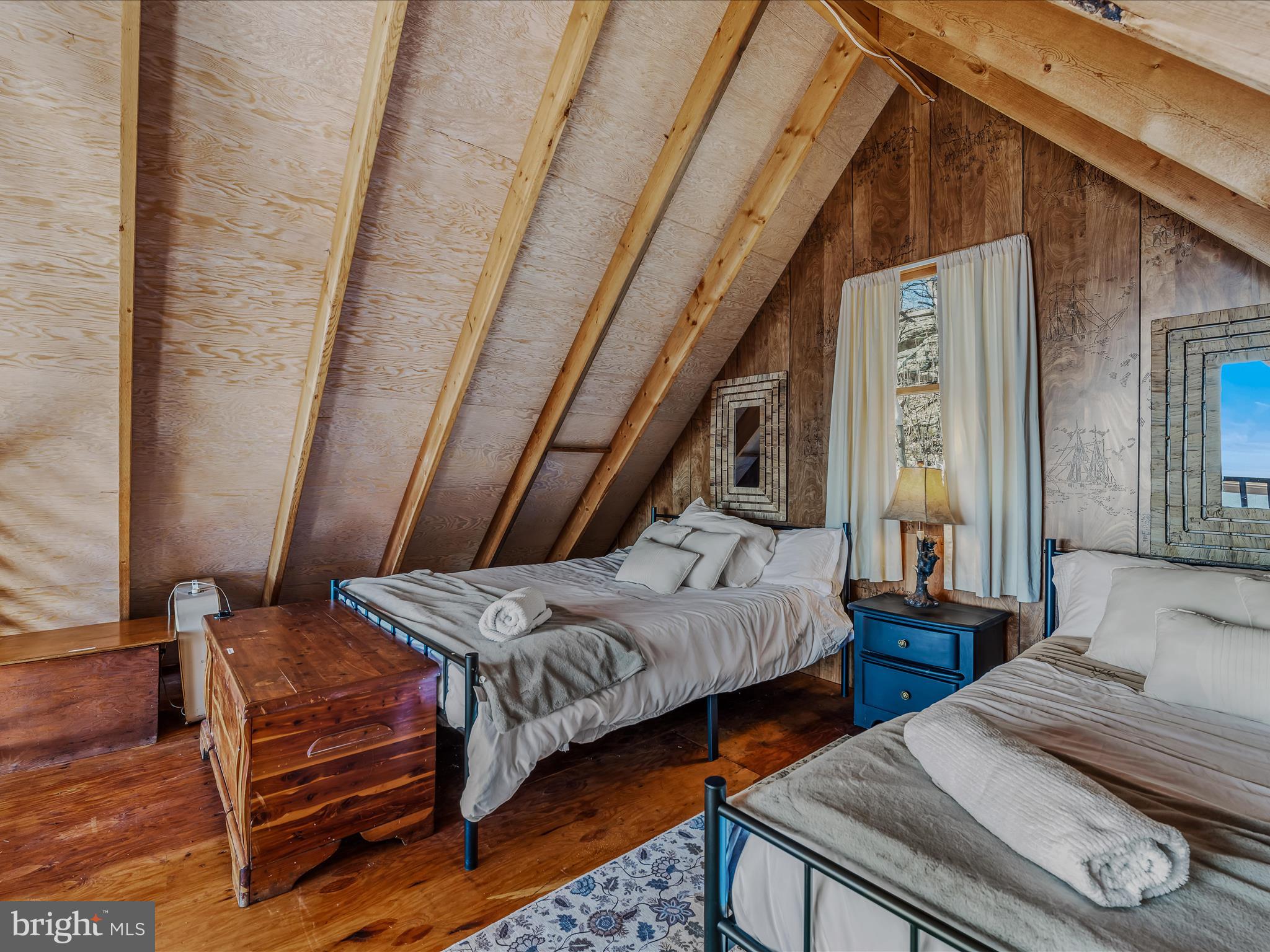 SPRING GAP - Residential