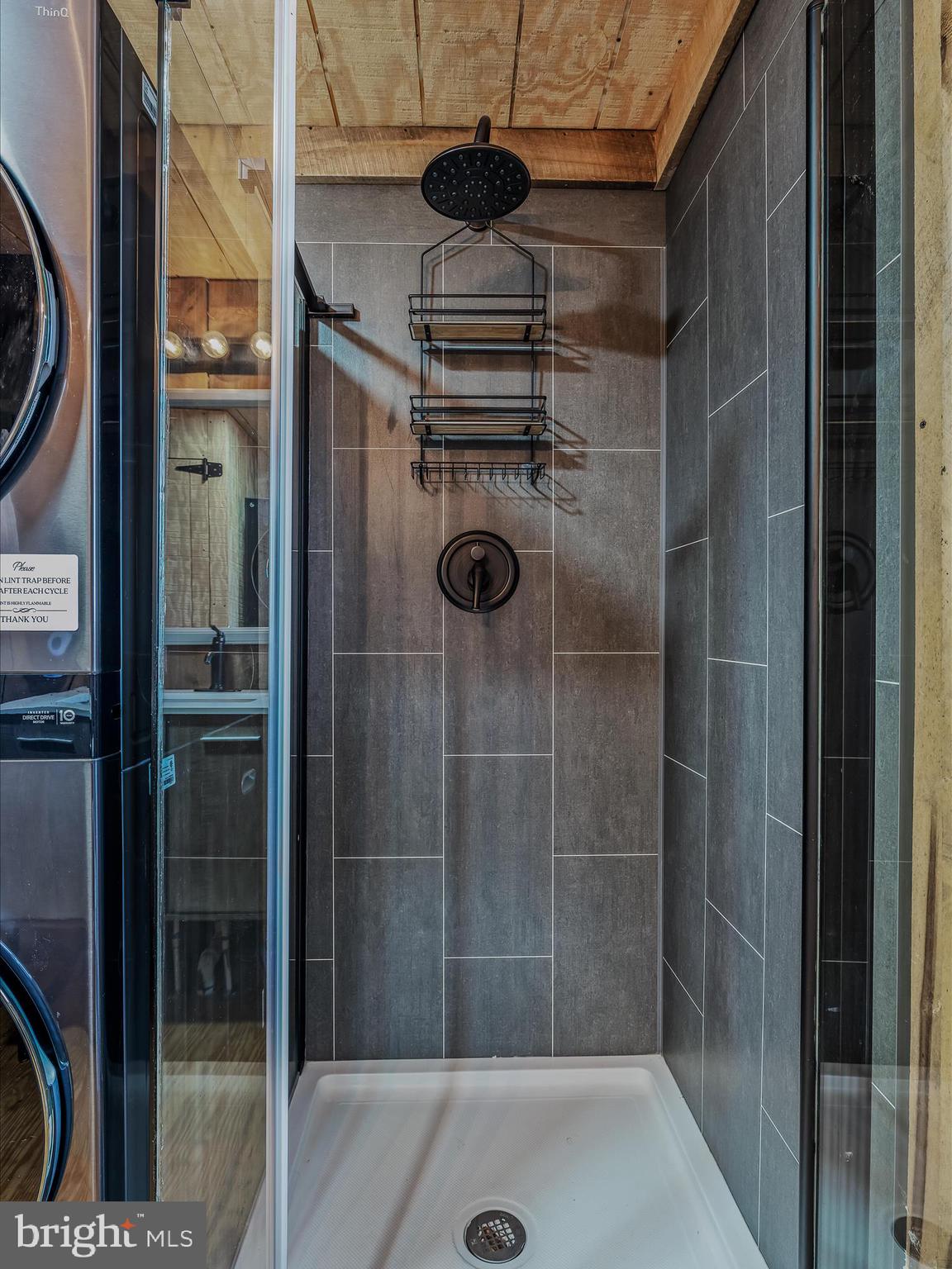 SPRING GAP - Residential