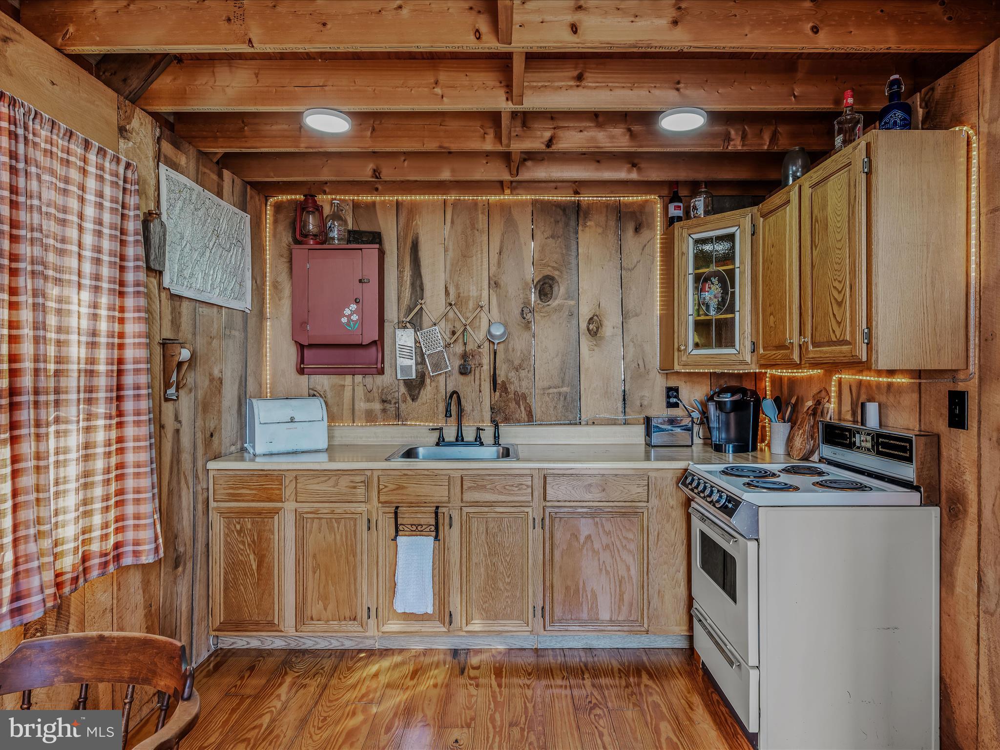 SPRING GAP - Residential