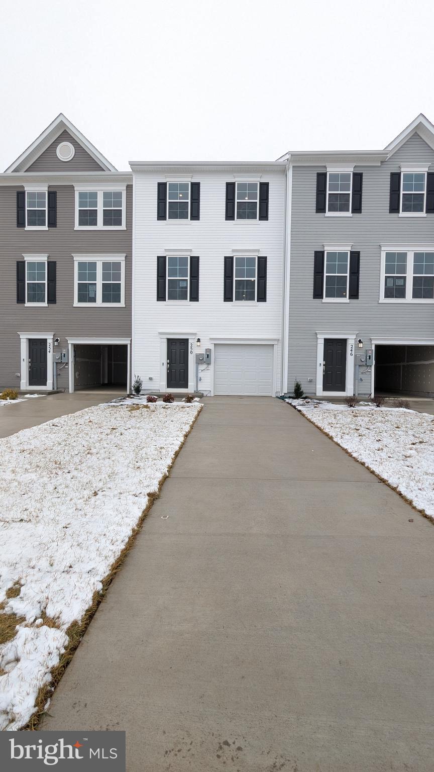 WILLOW GLEN - Residential Lease