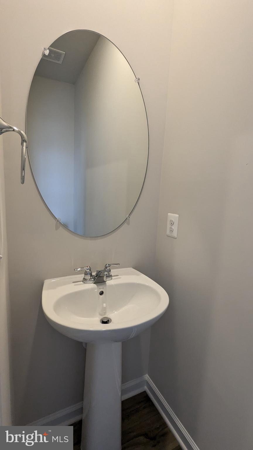 WILLOW GLEN - Residential Lease